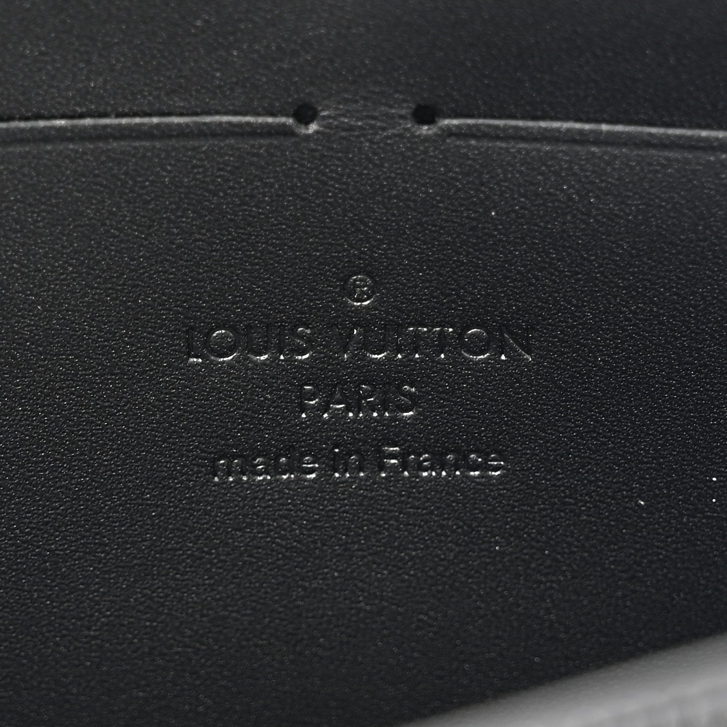 Vernis Zippy Wallet Noir Magnetique