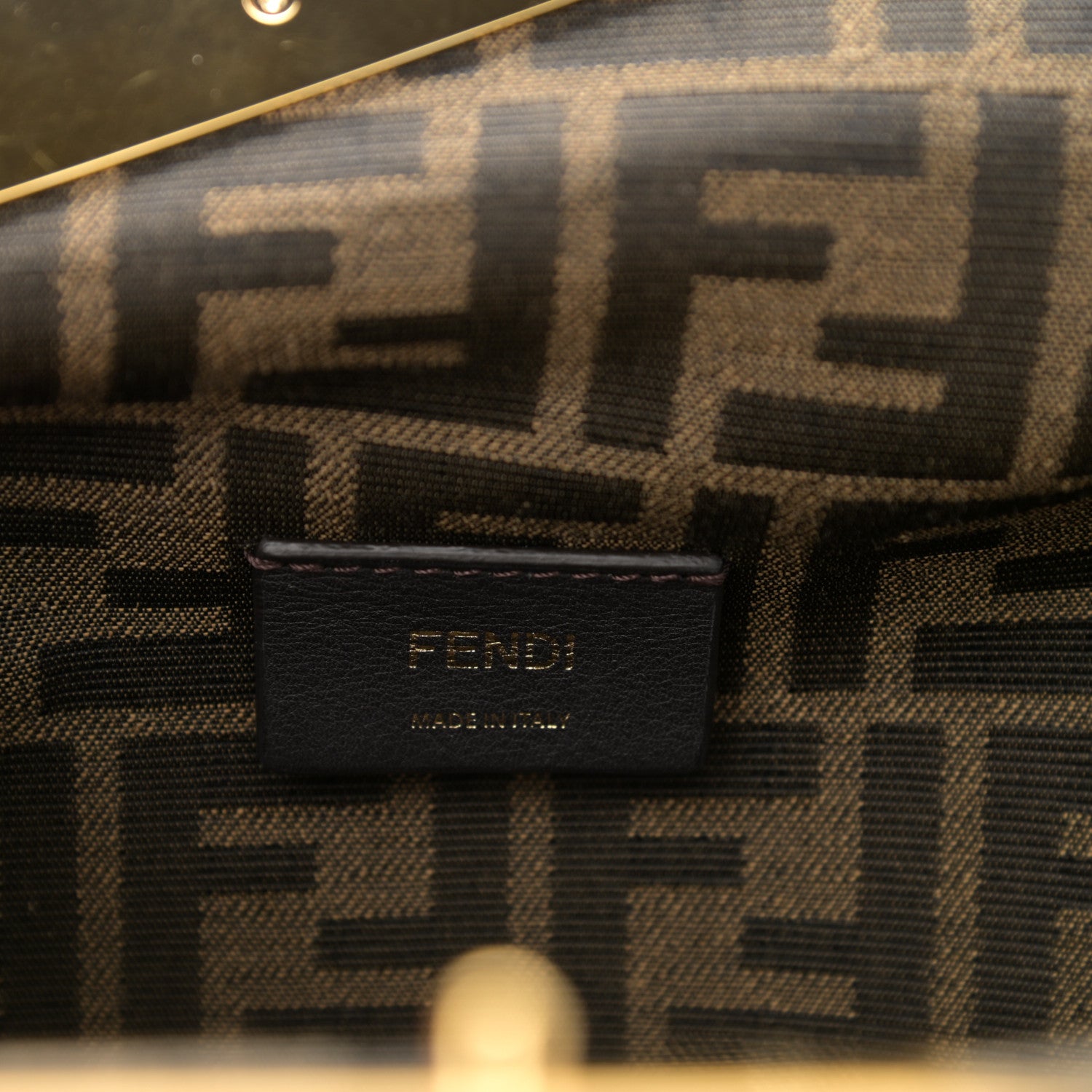 Fendi Shiny Nappa Medium Fendi First Caramello 6 of 12
