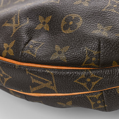 Louis Vuitton Monogram Croissant MM 7 of 11
