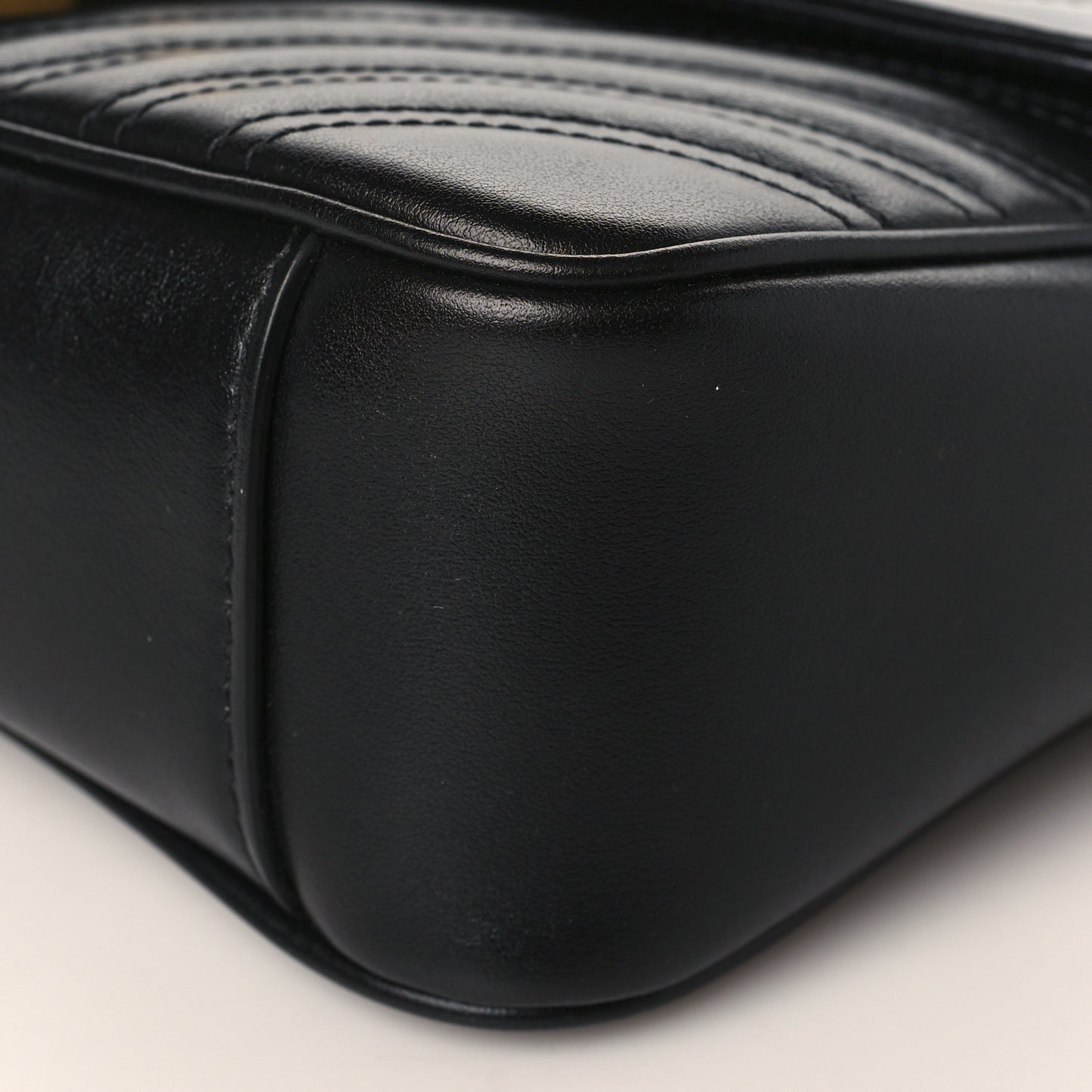 Calfskin Matelasse Small GG Marmont Shoulder Bag Black