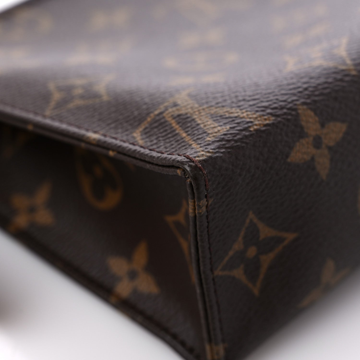 Louis Vuitton Monogram Toiletry Pouch 19 9 of 10