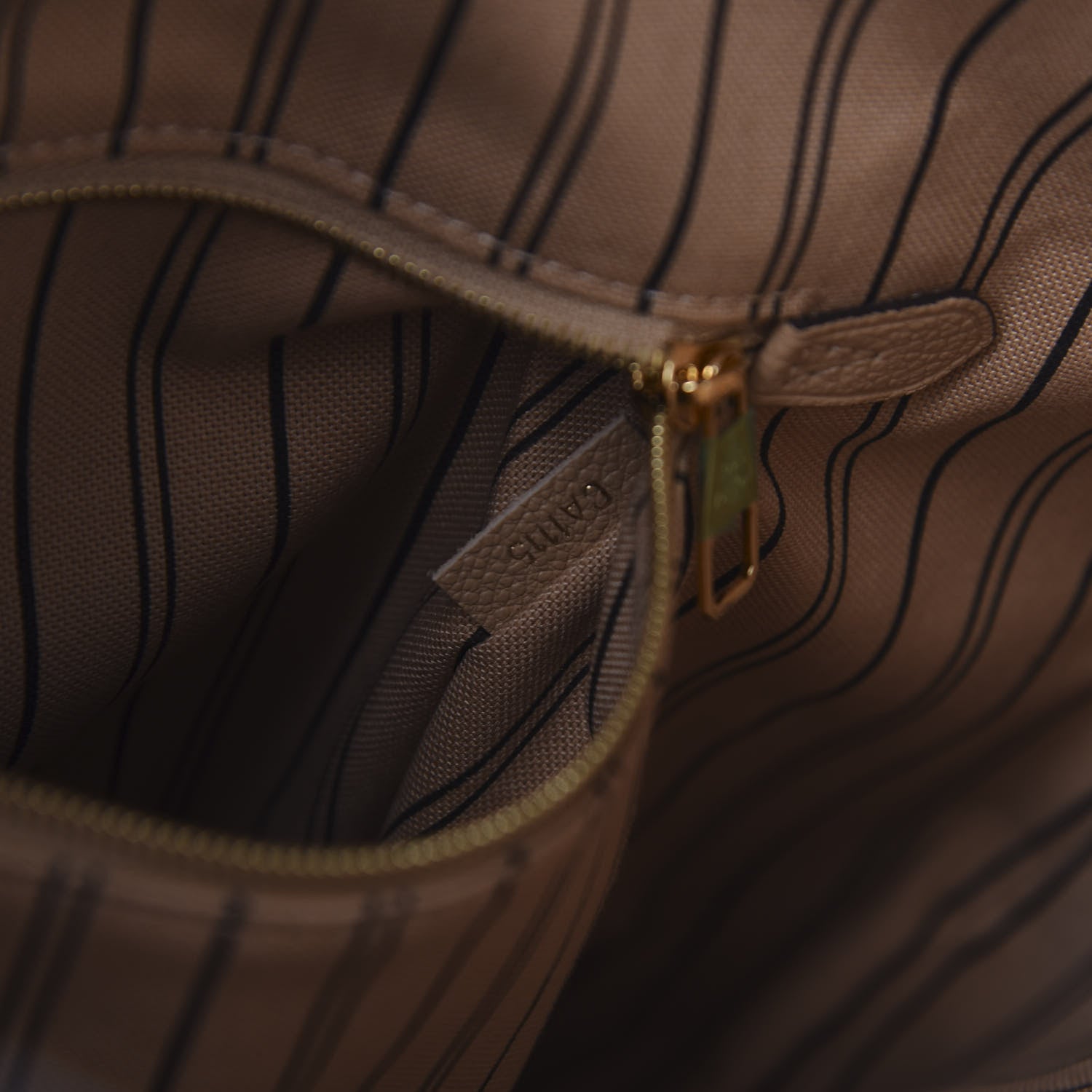 Louis Vuitton Empreinte Bagatelle Dune 6 of 9