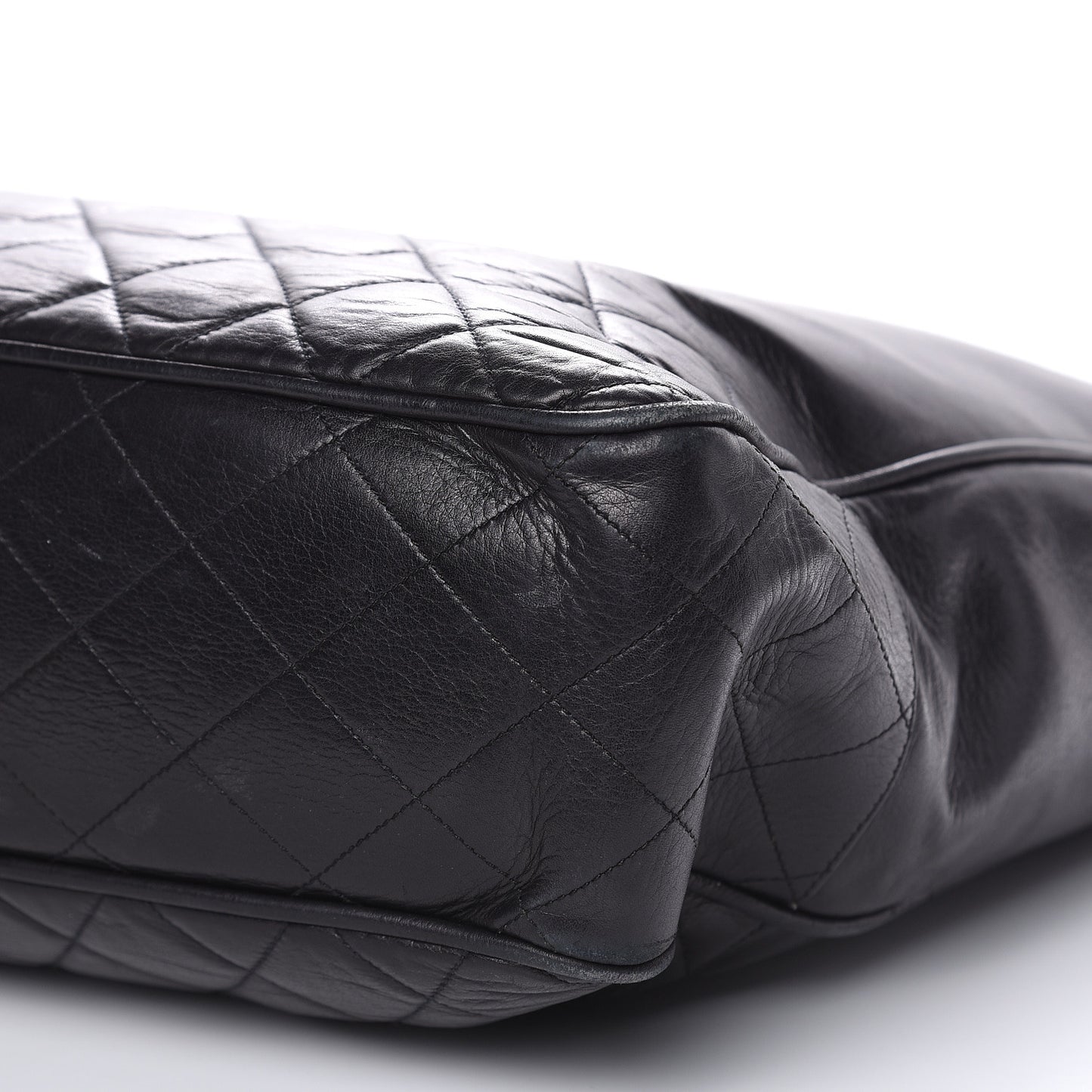Lambskin Quilted Shoulder Bag Black