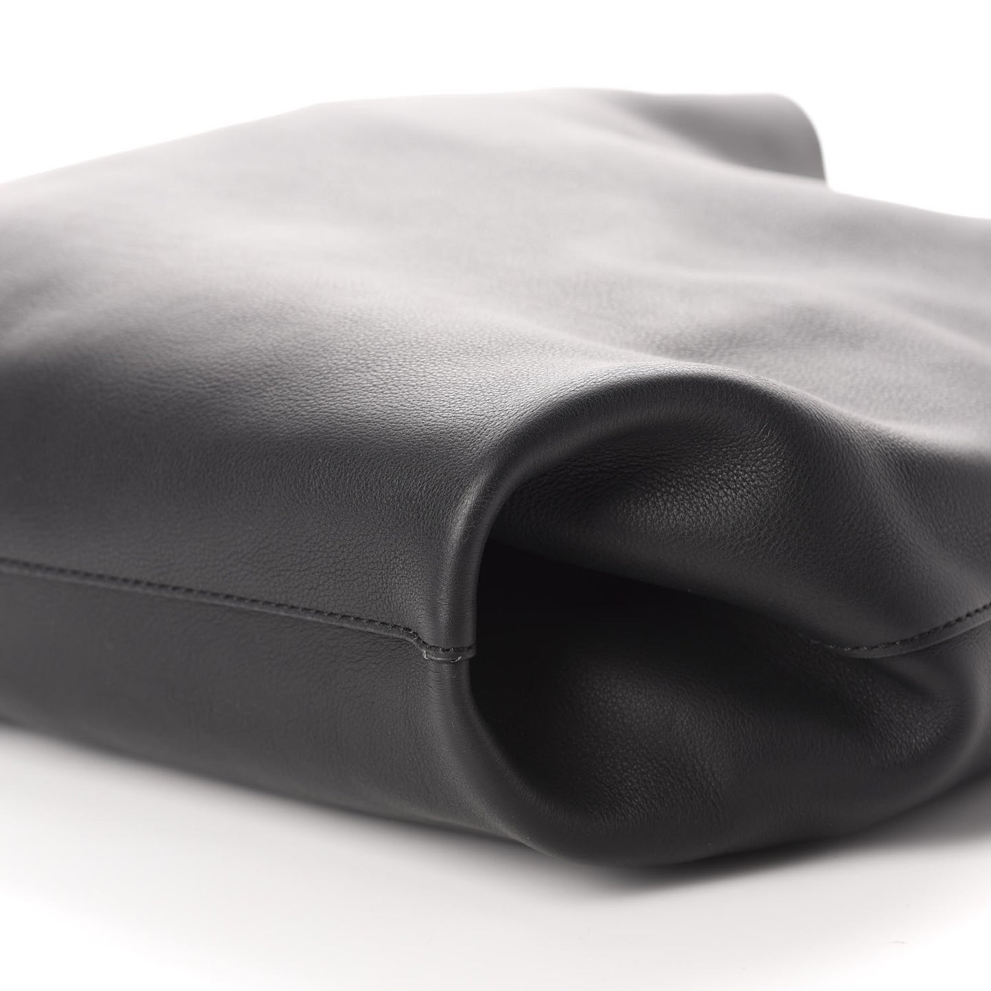 Smooth Calfskin Medium Grommet Hobo Black