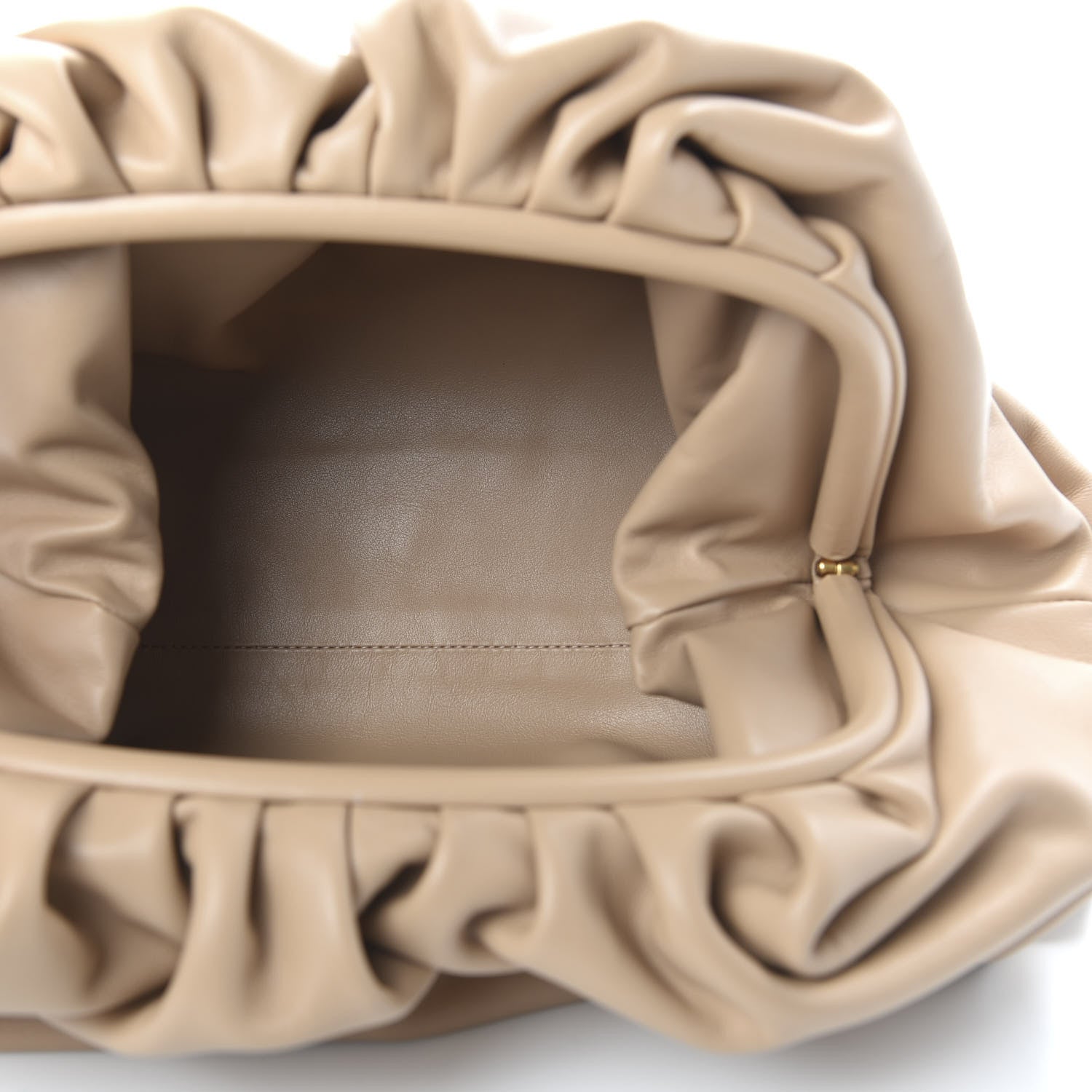 Bottega Veneta Smooth Butter Calf The Pouch Oversized Clutch Nude 5 of 9