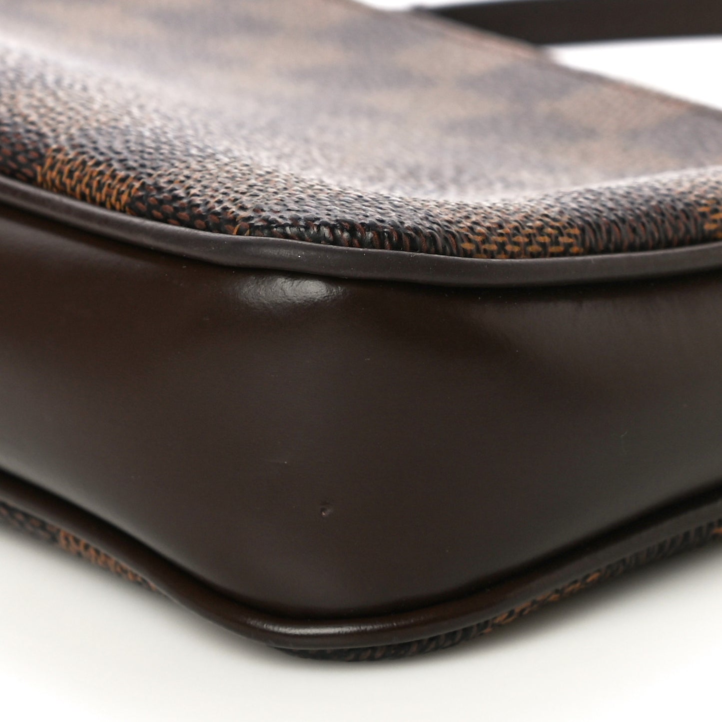 Damier Ebene Navona Pochette Accessories