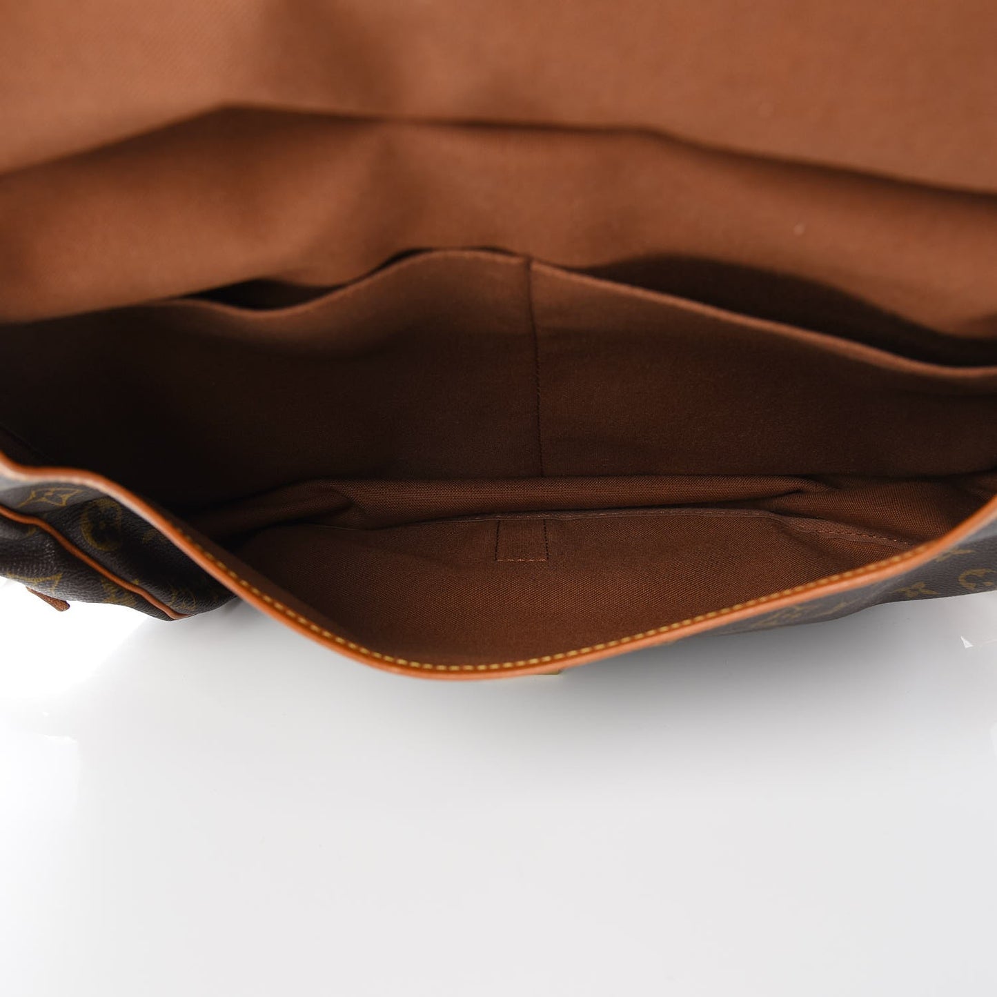 Monogram Saumur 35