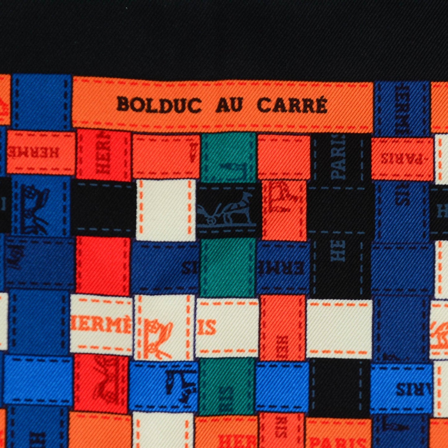 Silk Bolduc Au Carre Scarf 90