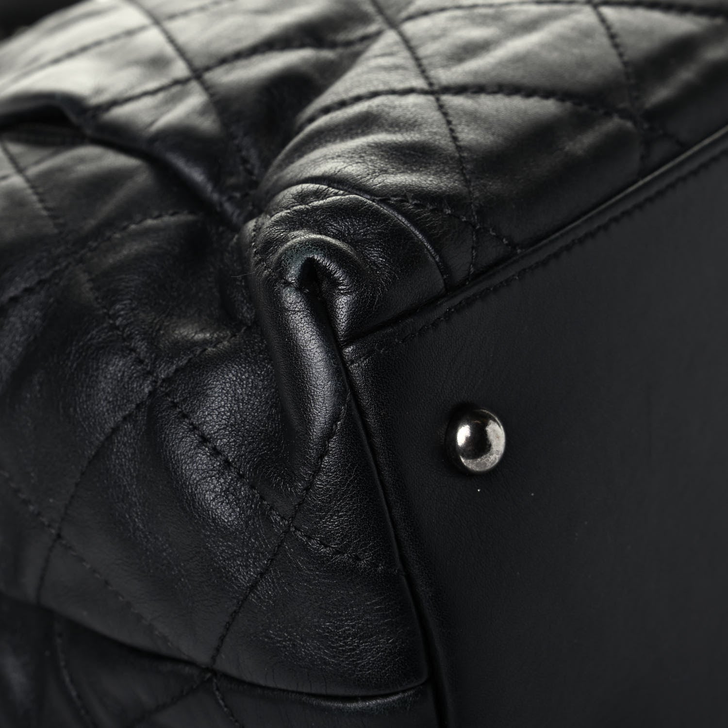 Chanel Lambskin Quilted Tote Black 5 of 8