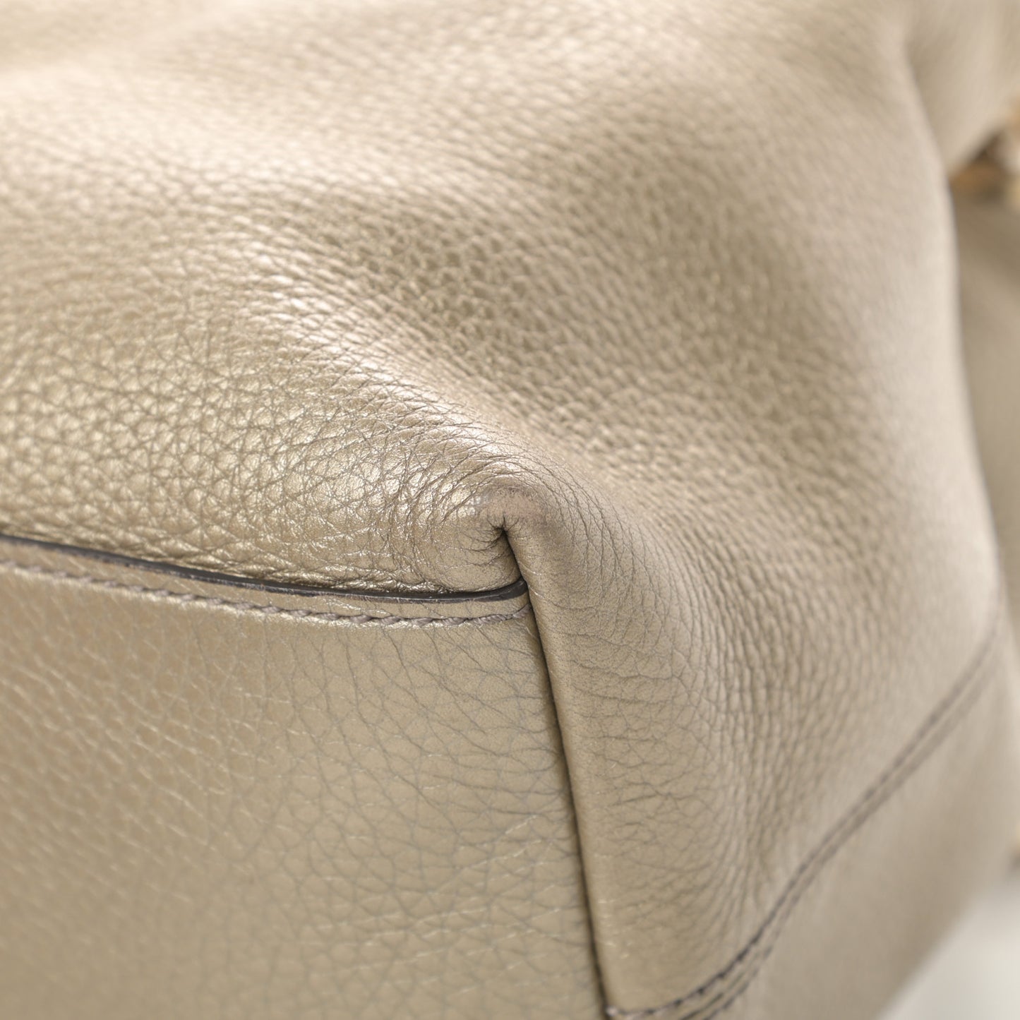 Metallic Pebbled Calfskin Medium Soho Chain Shoulder Bag Golden Beige