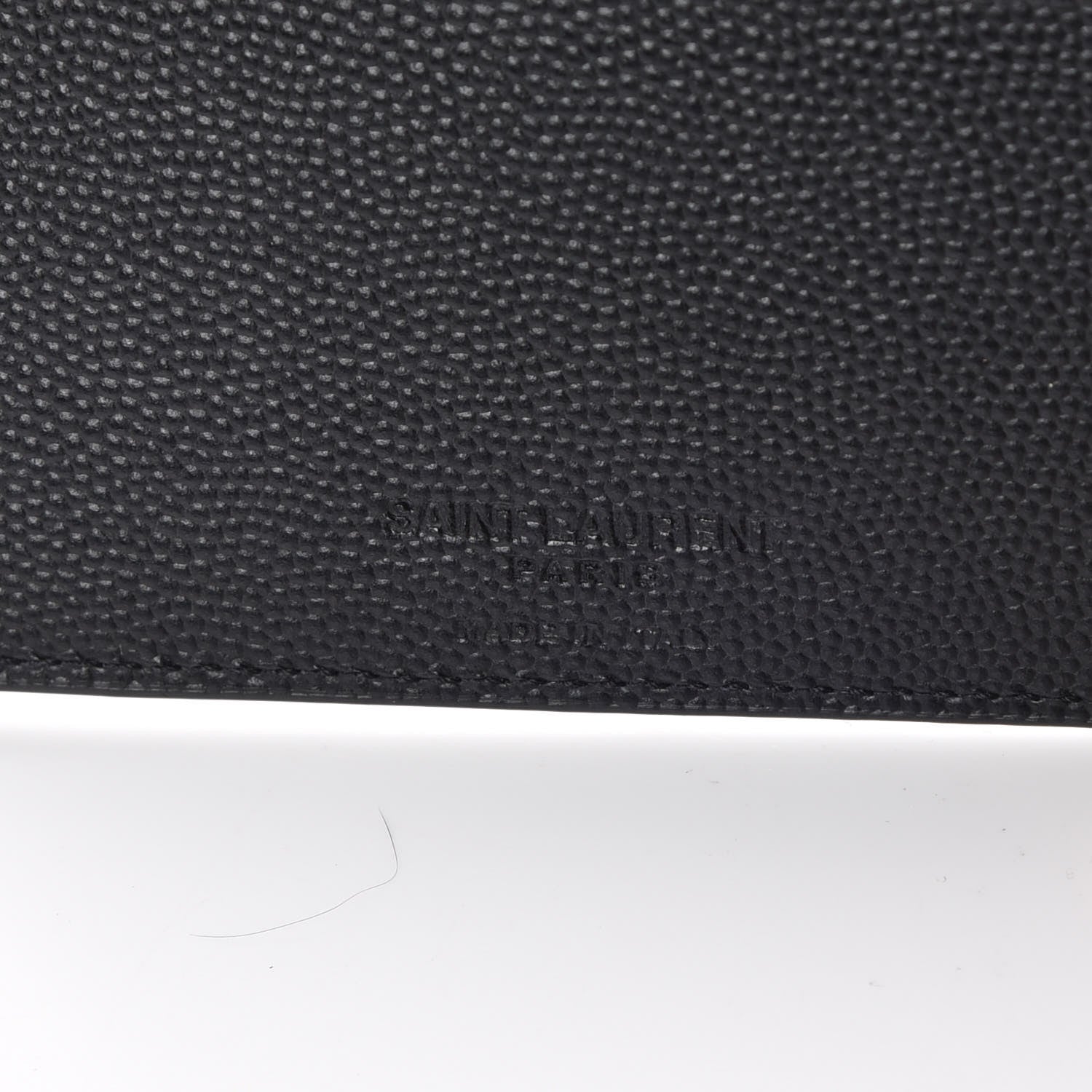Saint Laurent Grain De Poudre Paris East West Wallet Black 6 of 10