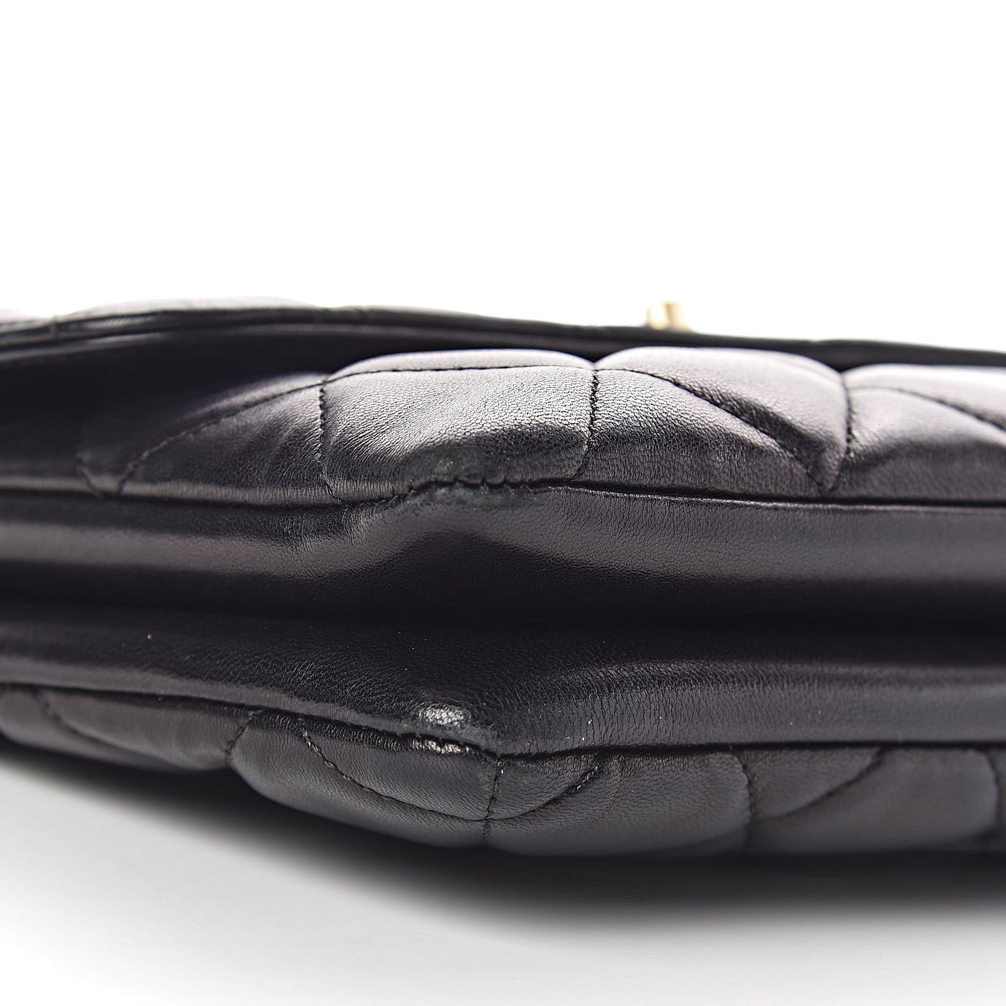 Lambskin Quilted Medium Trendy CC Flap Black