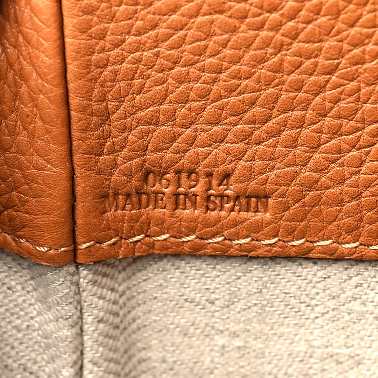 Loewe Calfskin Medium Hammock Shoulder Bag Light Caramel 6 of 9