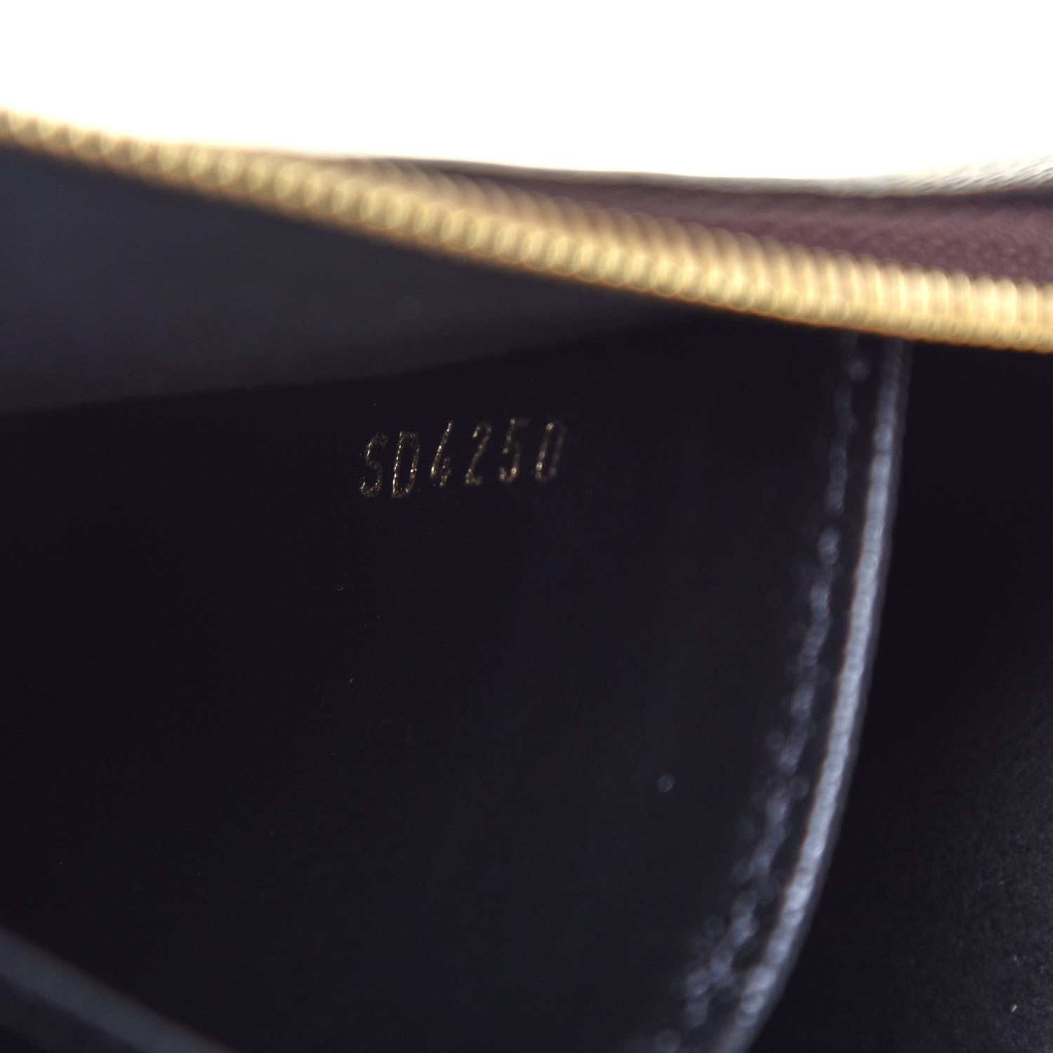 Louis Vuitton Reverse Monogram Giant Double Zip Pochette 8 of 10