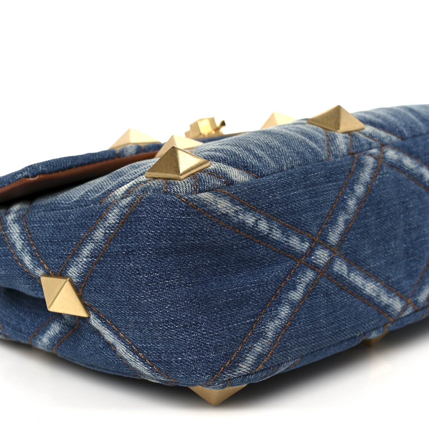Valentino Garavani Denim Medium Roman Stud Shoulder Bag Light Denim Selleria 9 of 10