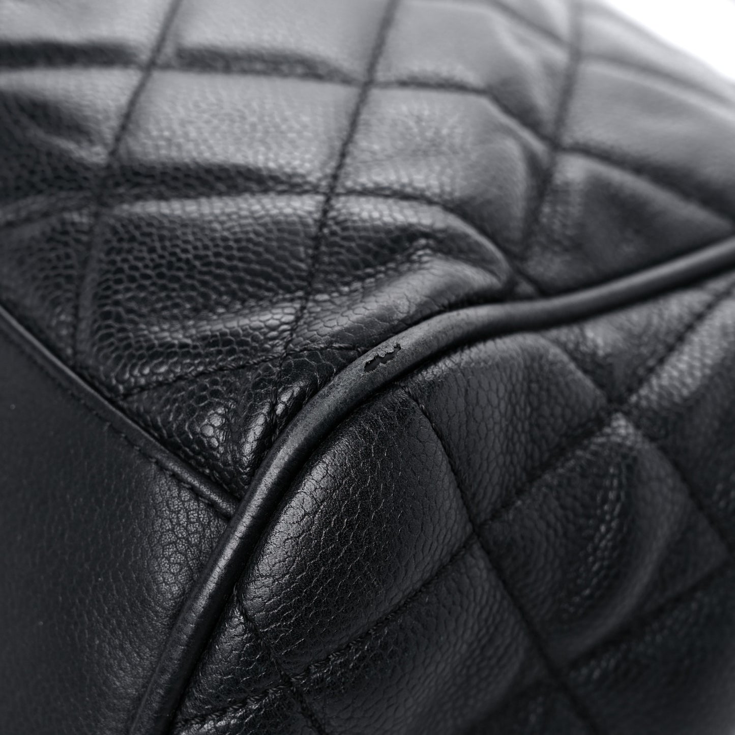 Caviar Quilted Timeless Accordion Flap Black