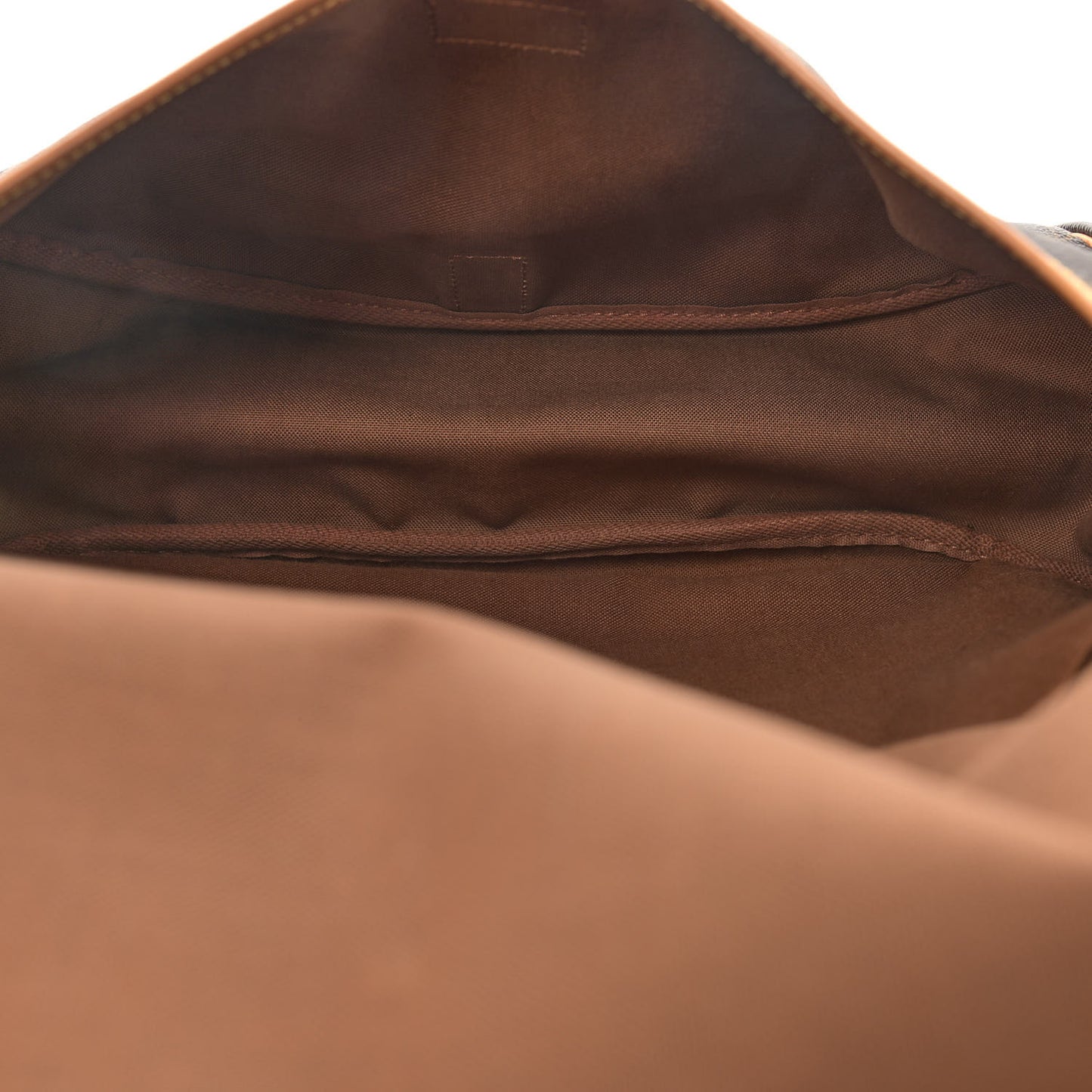 Monogram Saumur 35
