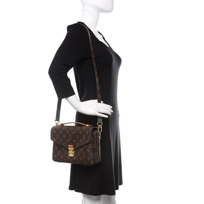 Louis Vuitton Monogram Pochette Metis 2 of 10