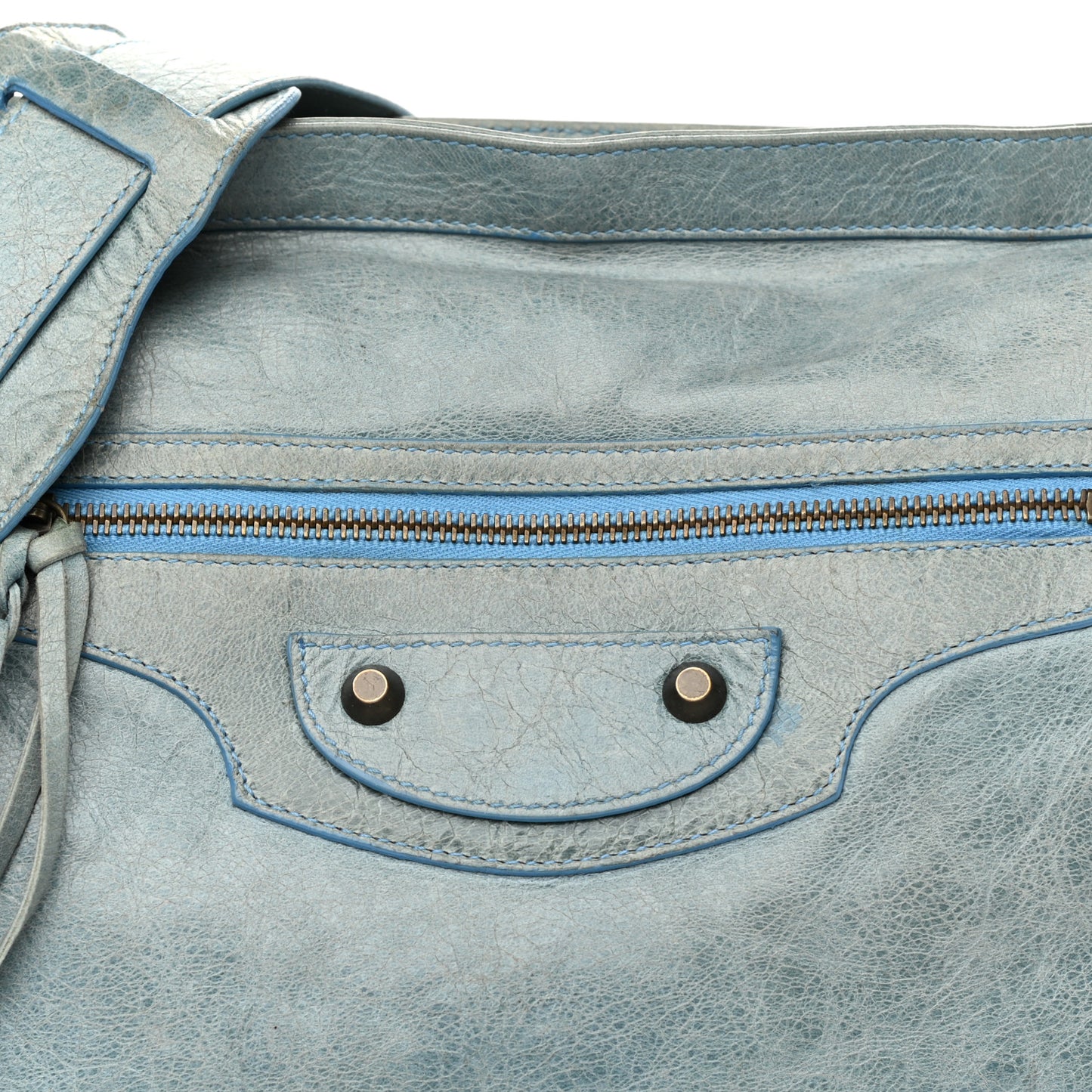 Chevre Classic Hardware Flat Messenger Sky Blue