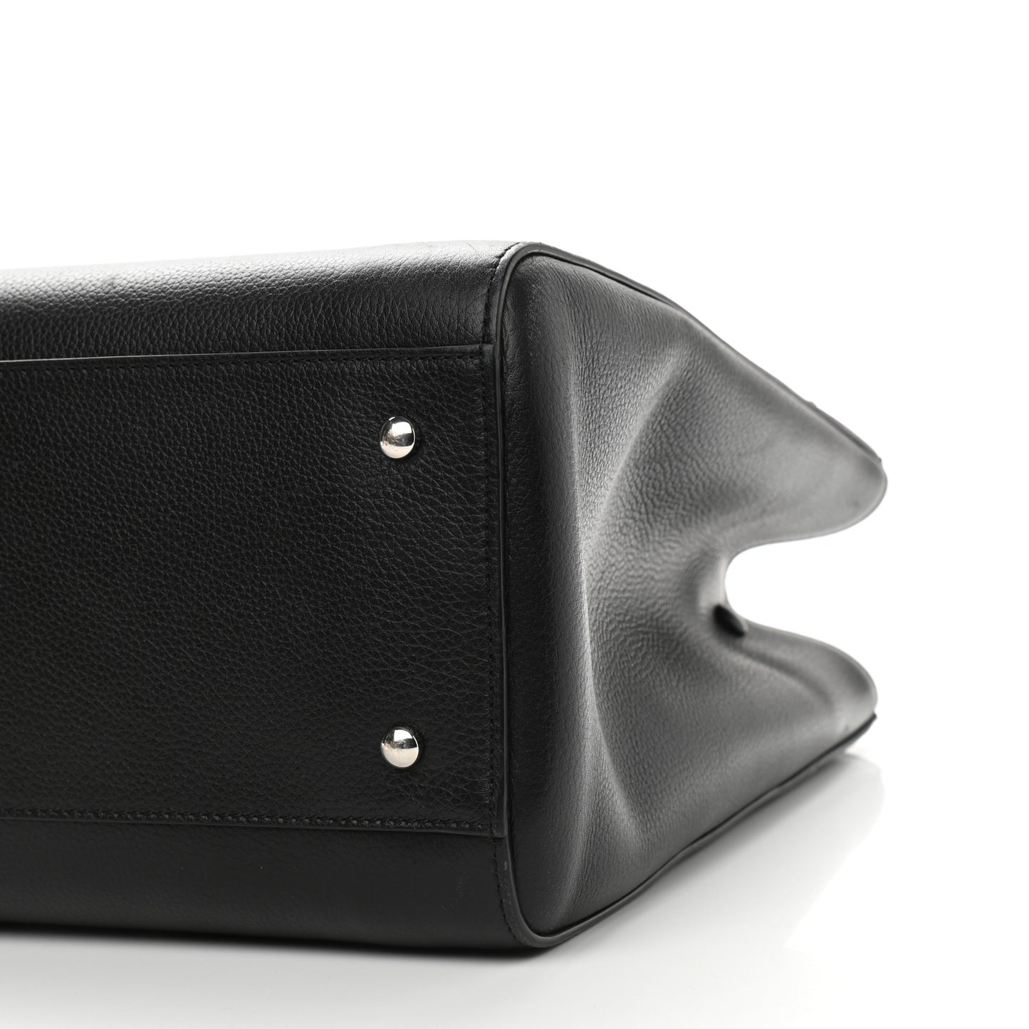 Grained Calfskin Medium Neo Executive Shopper Tote Black