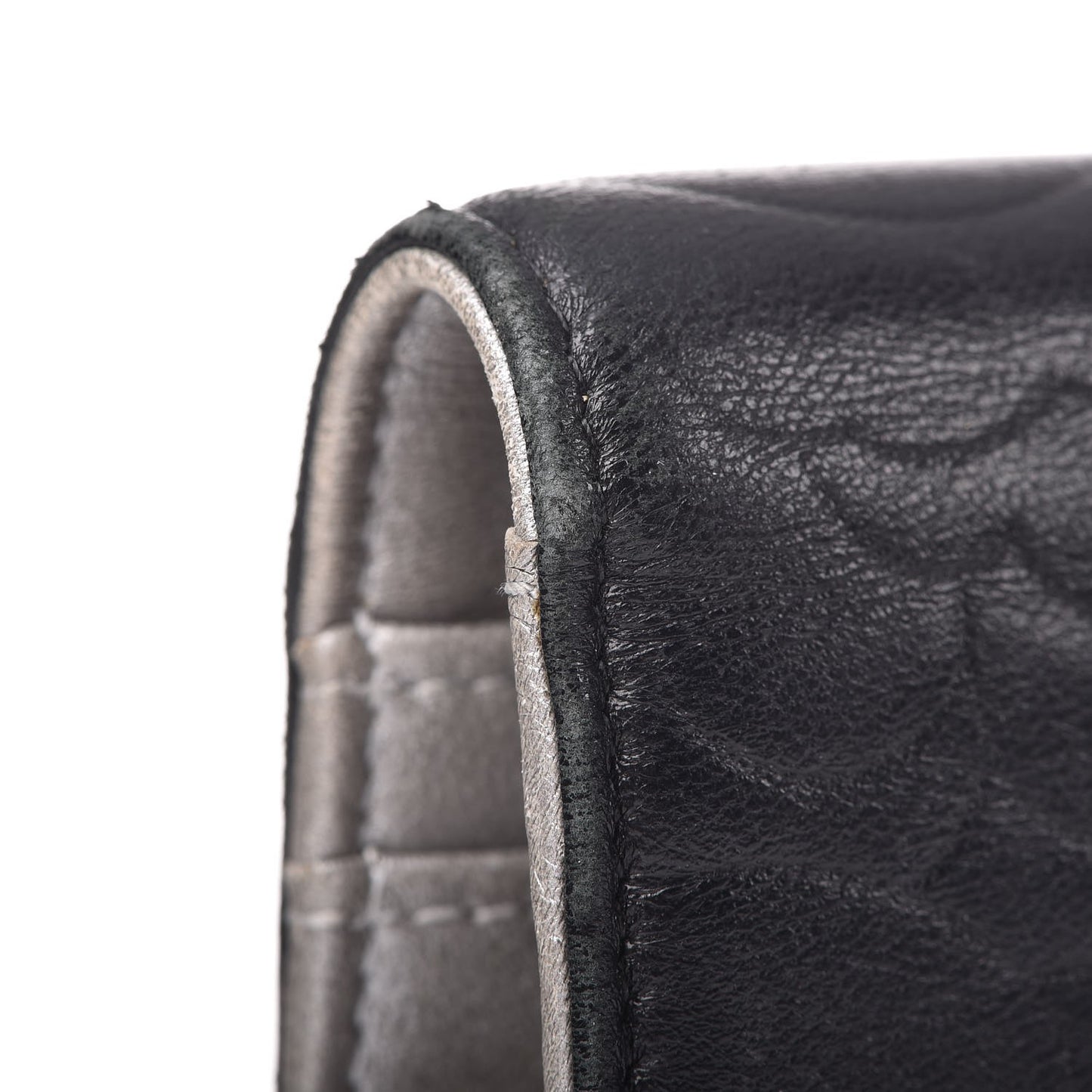 Lambskin Camellia Embossed Yen Wallet Black