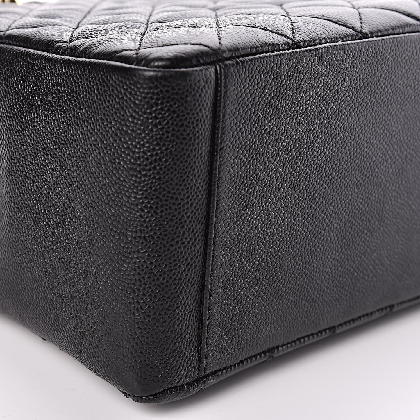 Caviar Quilted Grand Shopping Tote GST Black