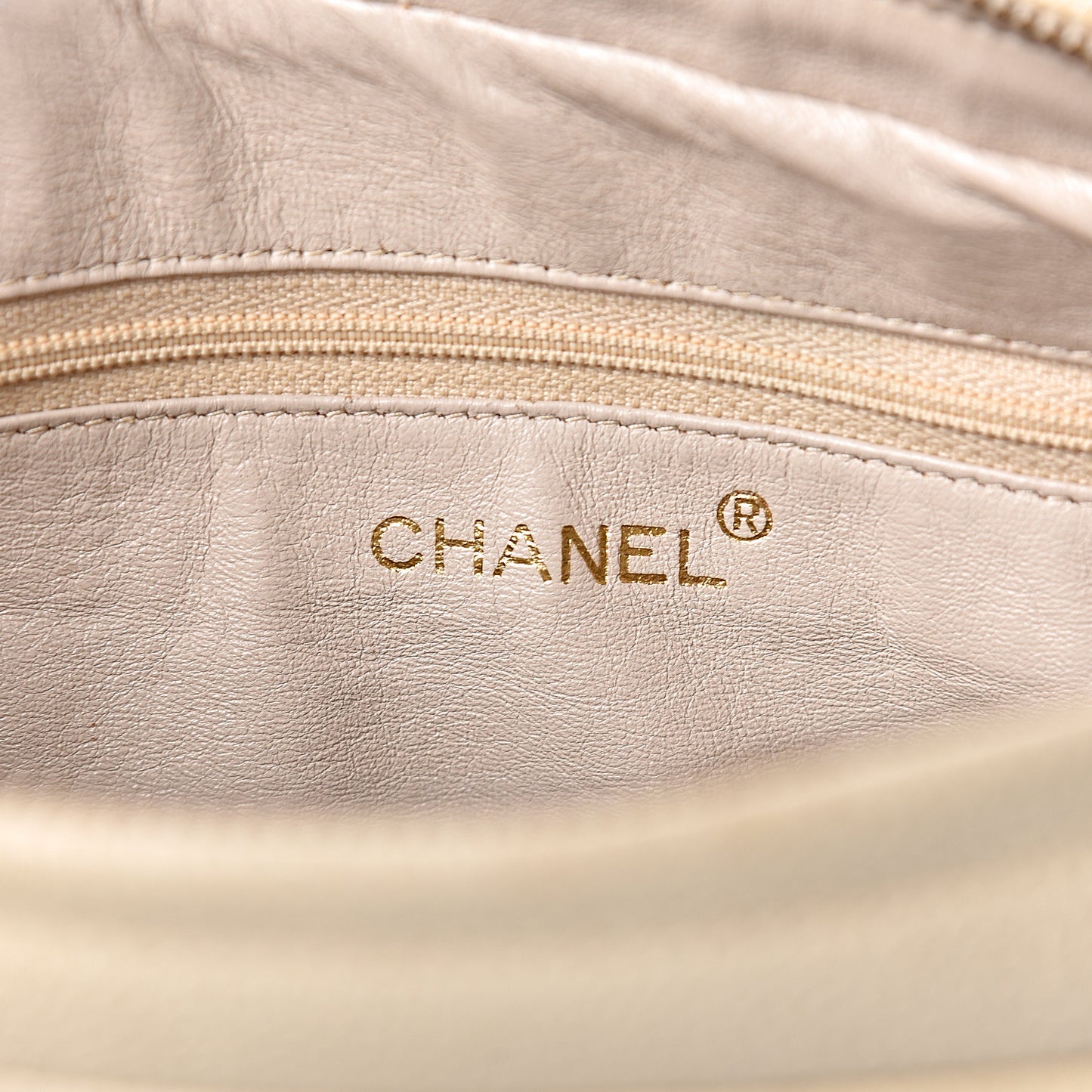 Caviar CC Camera Case Beige