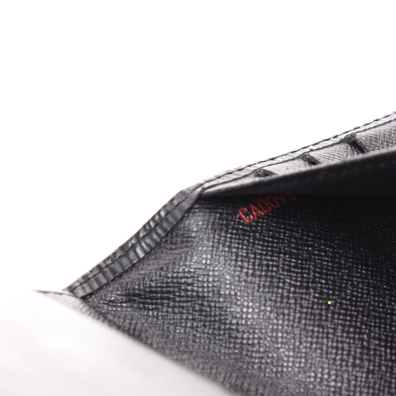 Louis Vuitton Epi Porte Tresor International Wallet Black 8 of 9