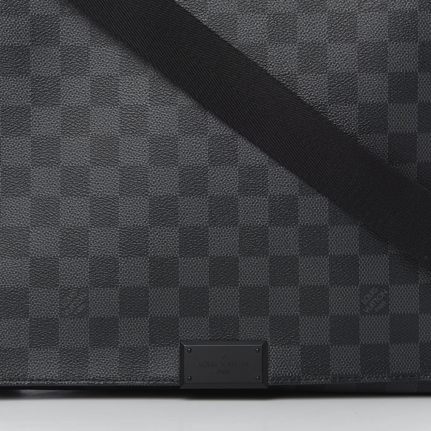 Louis Vuitton Damier Graphite District MM 8 of 10