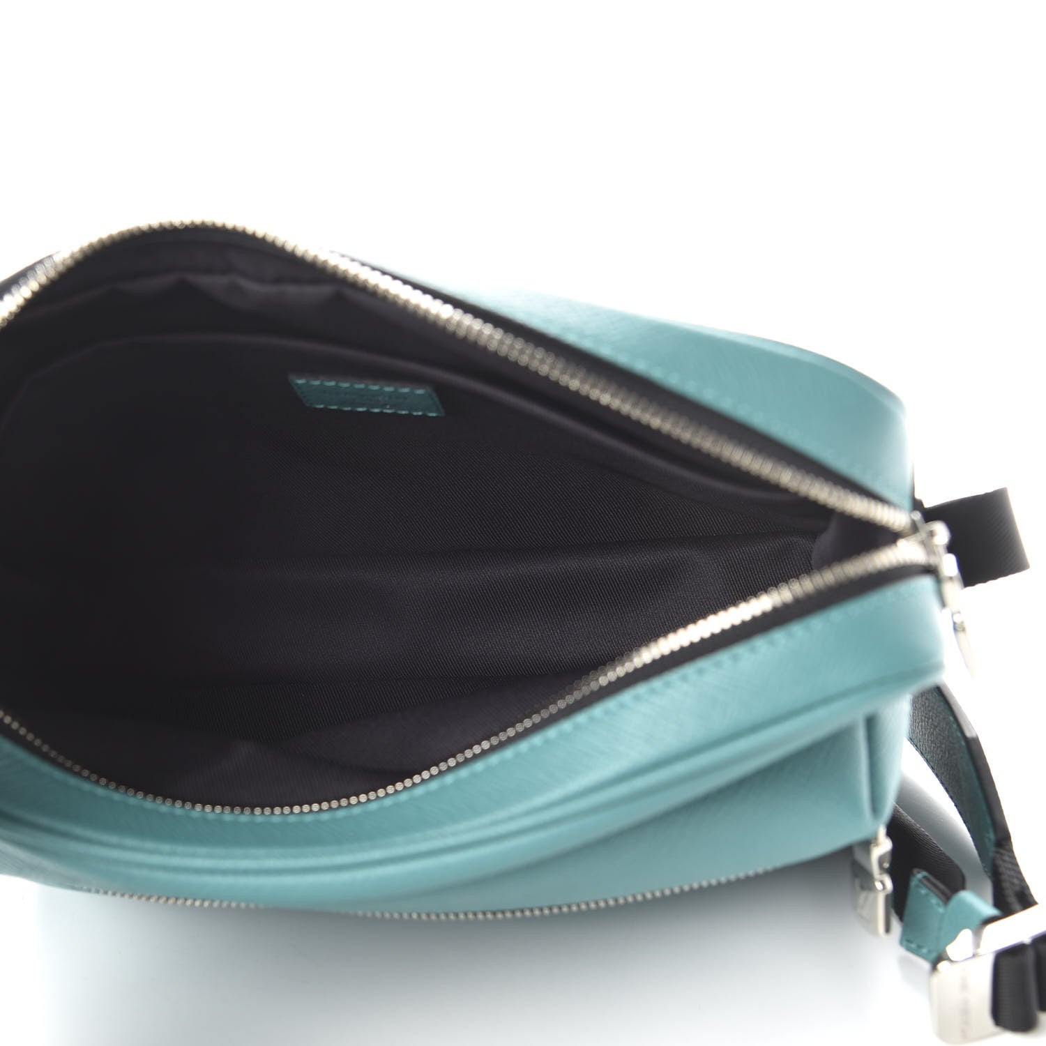 Louis Vuitton Taiga Monogram Outdoor Messenger Vert 5 of 9