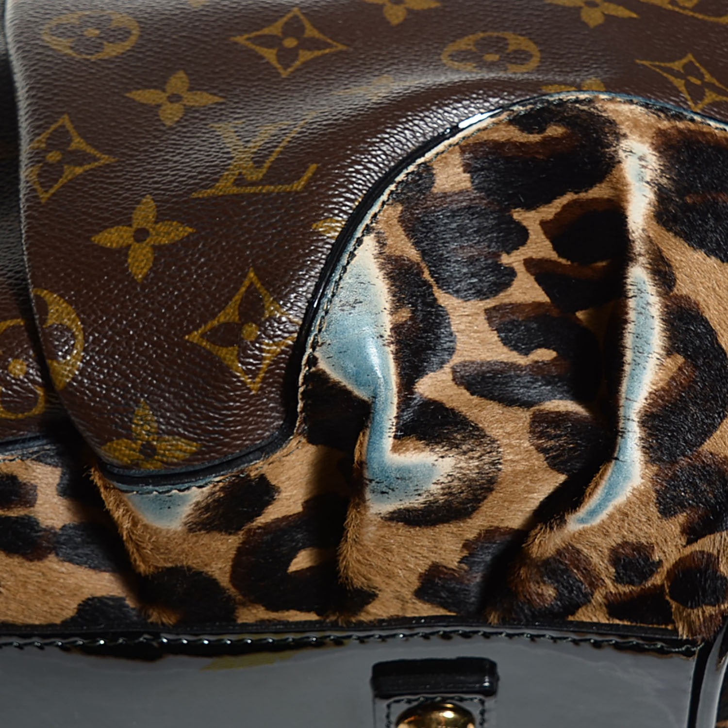 Louis Vuitton Monogram Leopard Stephen Bag 4 of 8