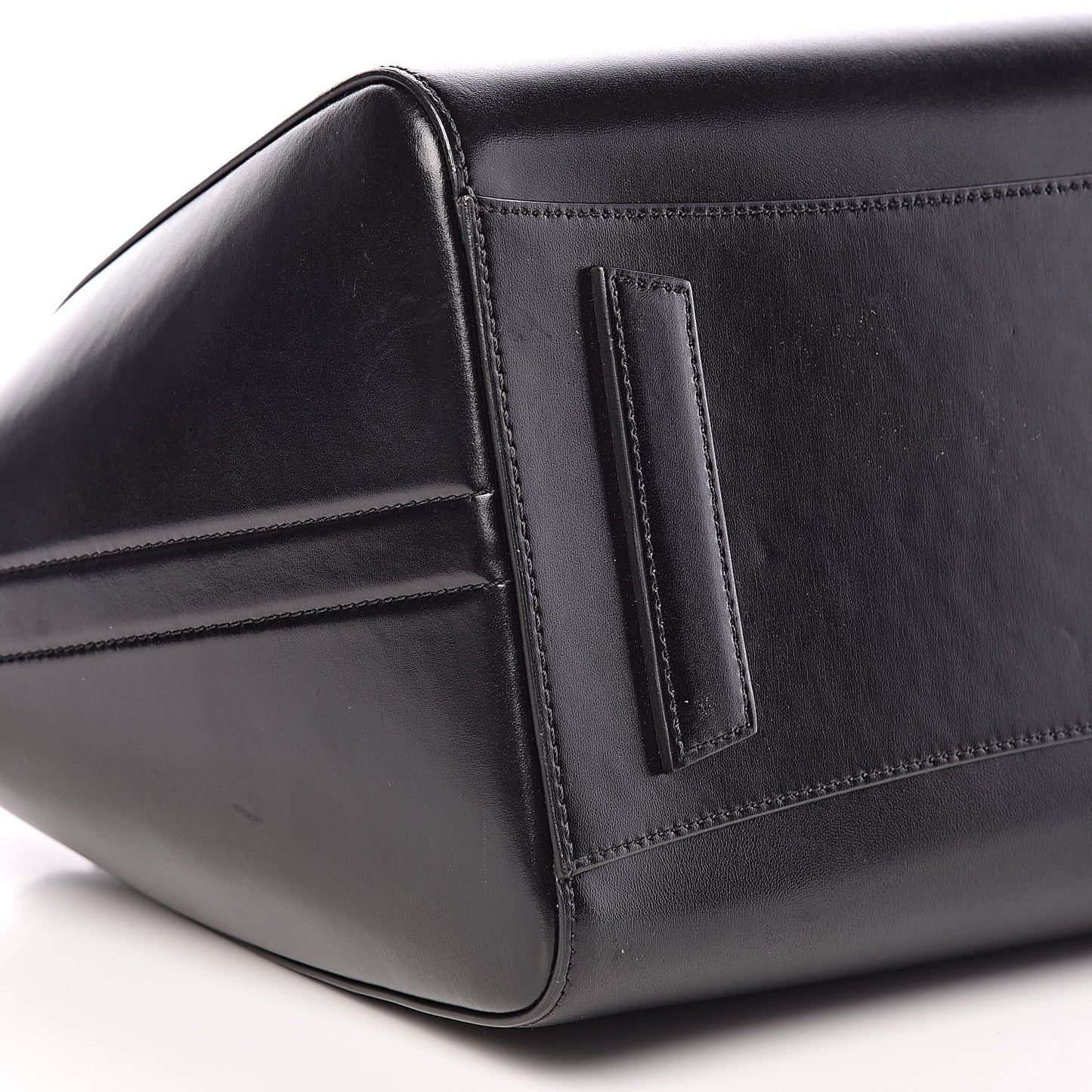 Shiny Lord Calfskin Medium Antigona Black