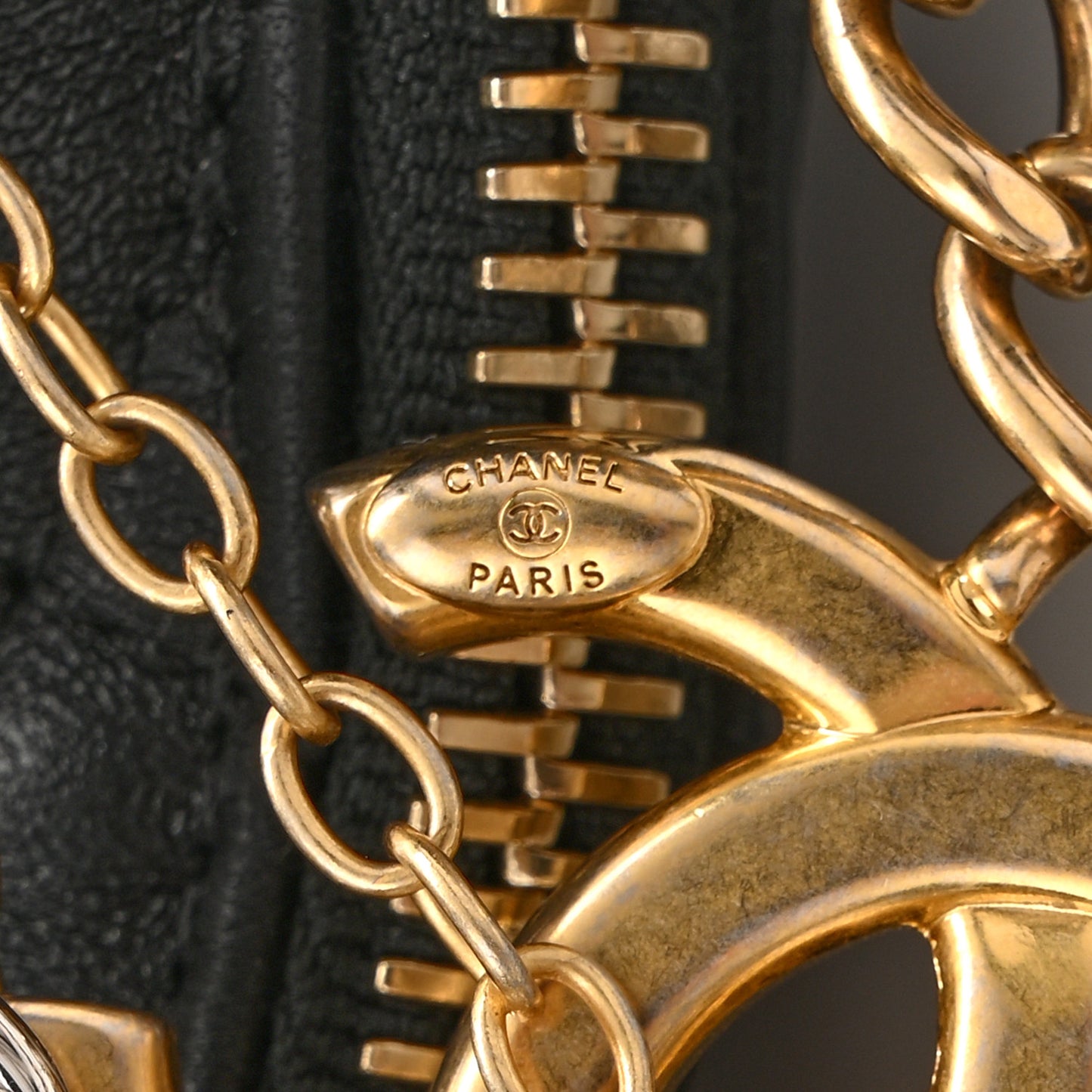 Lambskin Quilted All About Chains Hobo Black