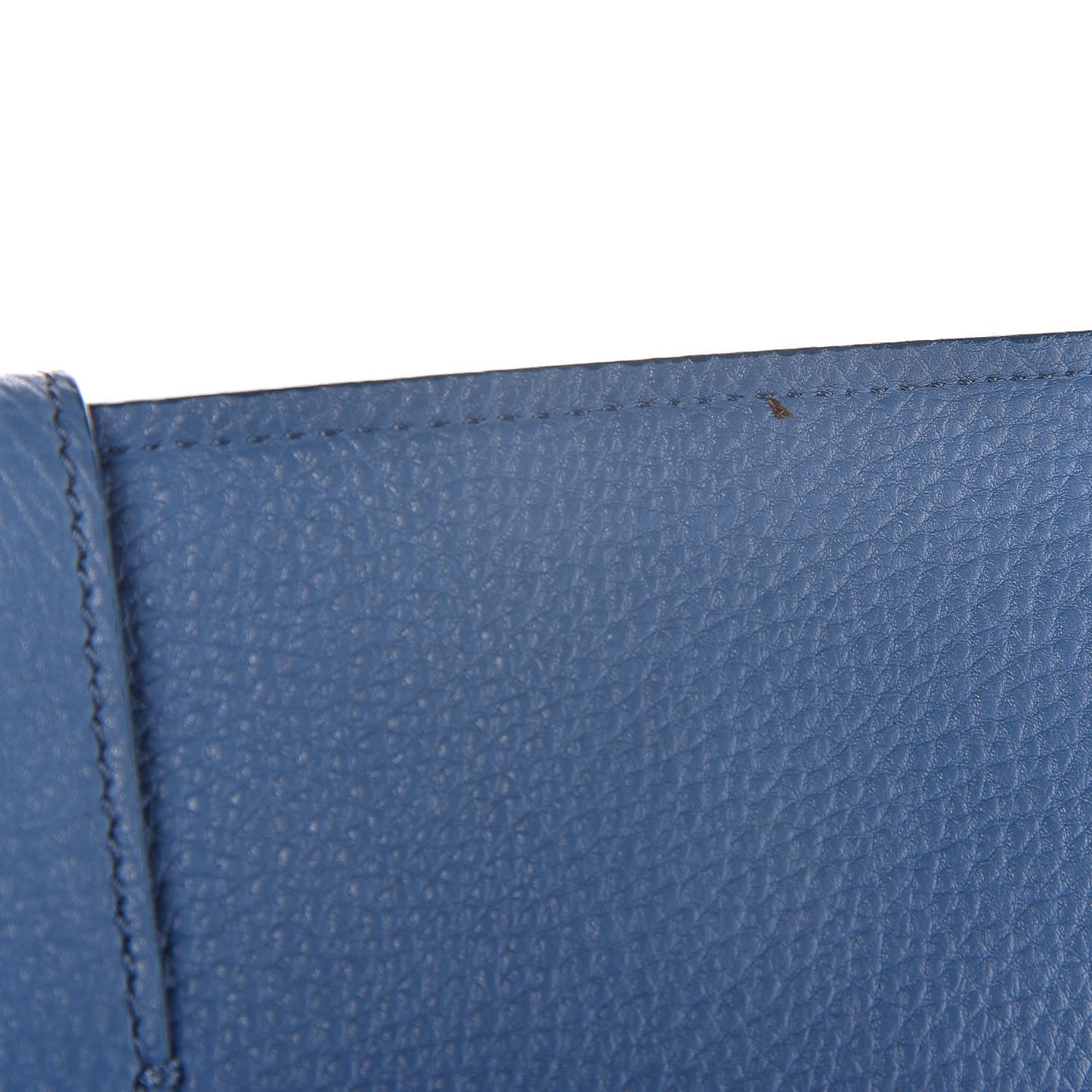 Grained Calfskin Tube L Clutch Bleu
