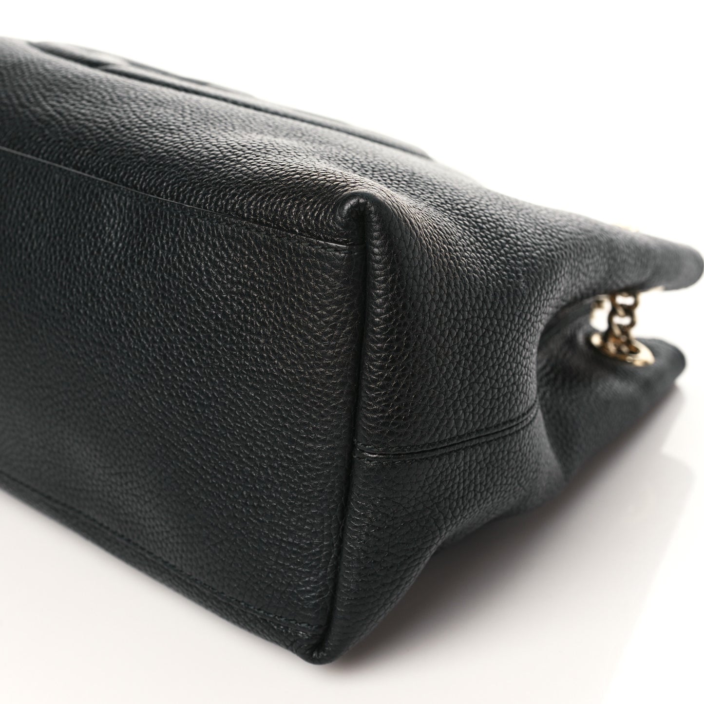 Pebbled Calfskin Medium Soho Chain Shoulder Bag Black