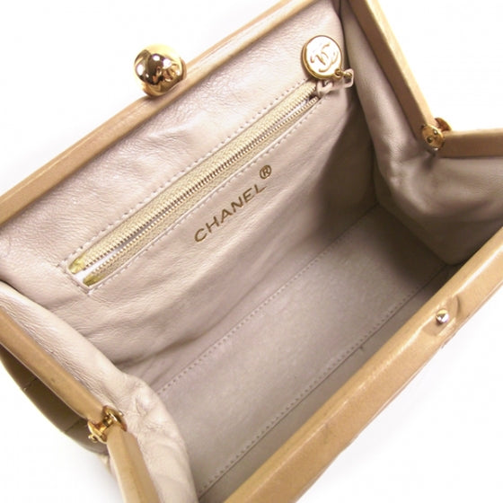 Chanel Leather Vintage Quilted Shoulder Bag 8 of 11