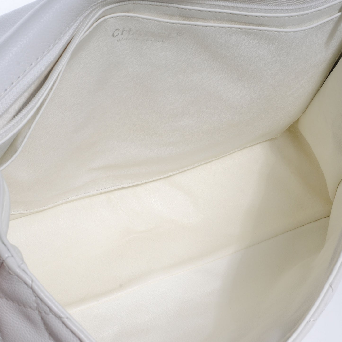 Washed Caviar Maxi Single Flap White