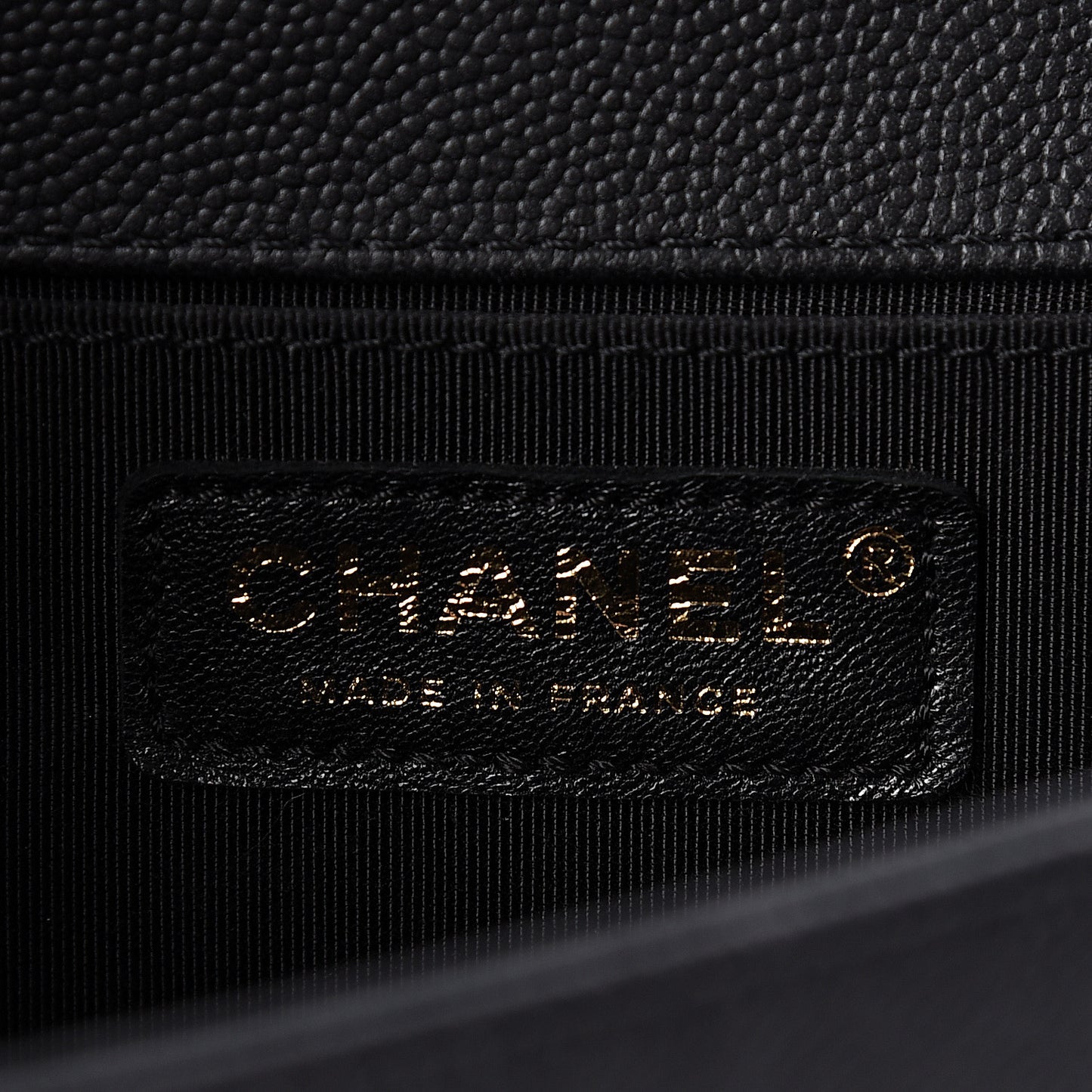 Caviar Quilted Medium Boy Flap Black