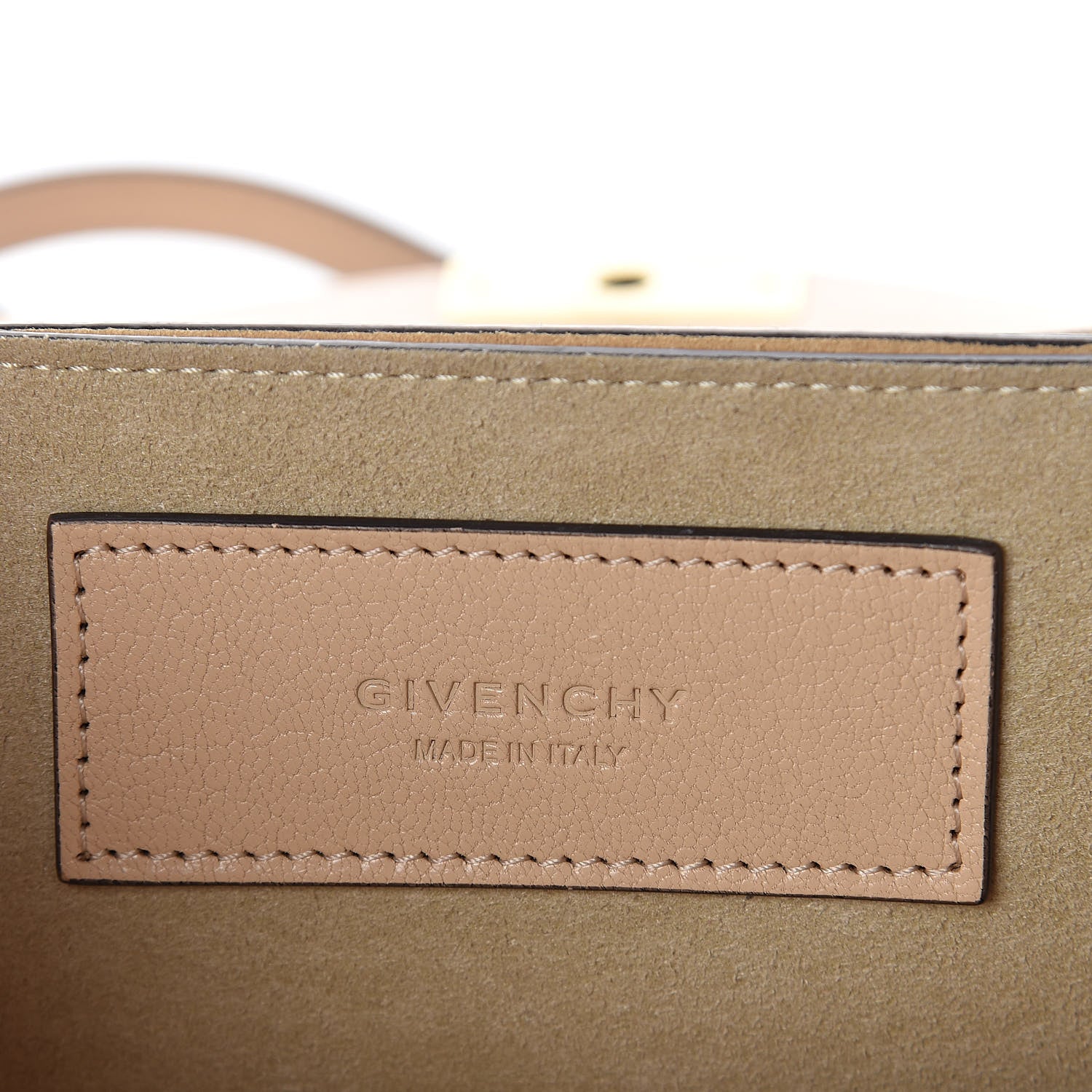 Givenchy Sugar Goatskin Small GV3 Shoulder Bag Cipria 6 of 9