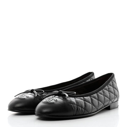 Chanel Aged Calfskin Quilted CC Cap Toe Ballerina Flats 38.5 Black 3 of 9