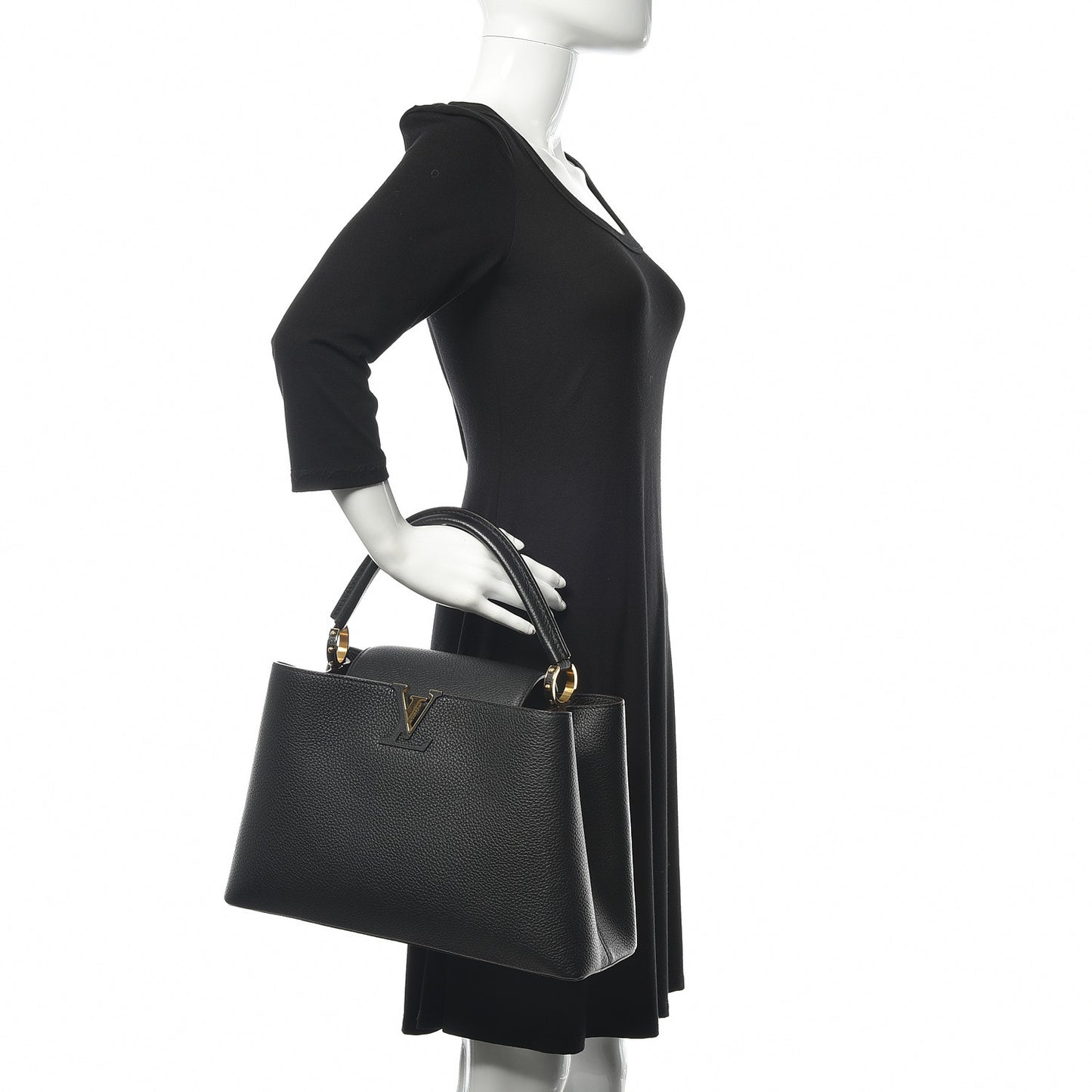 Taurillon Capucines MM Black