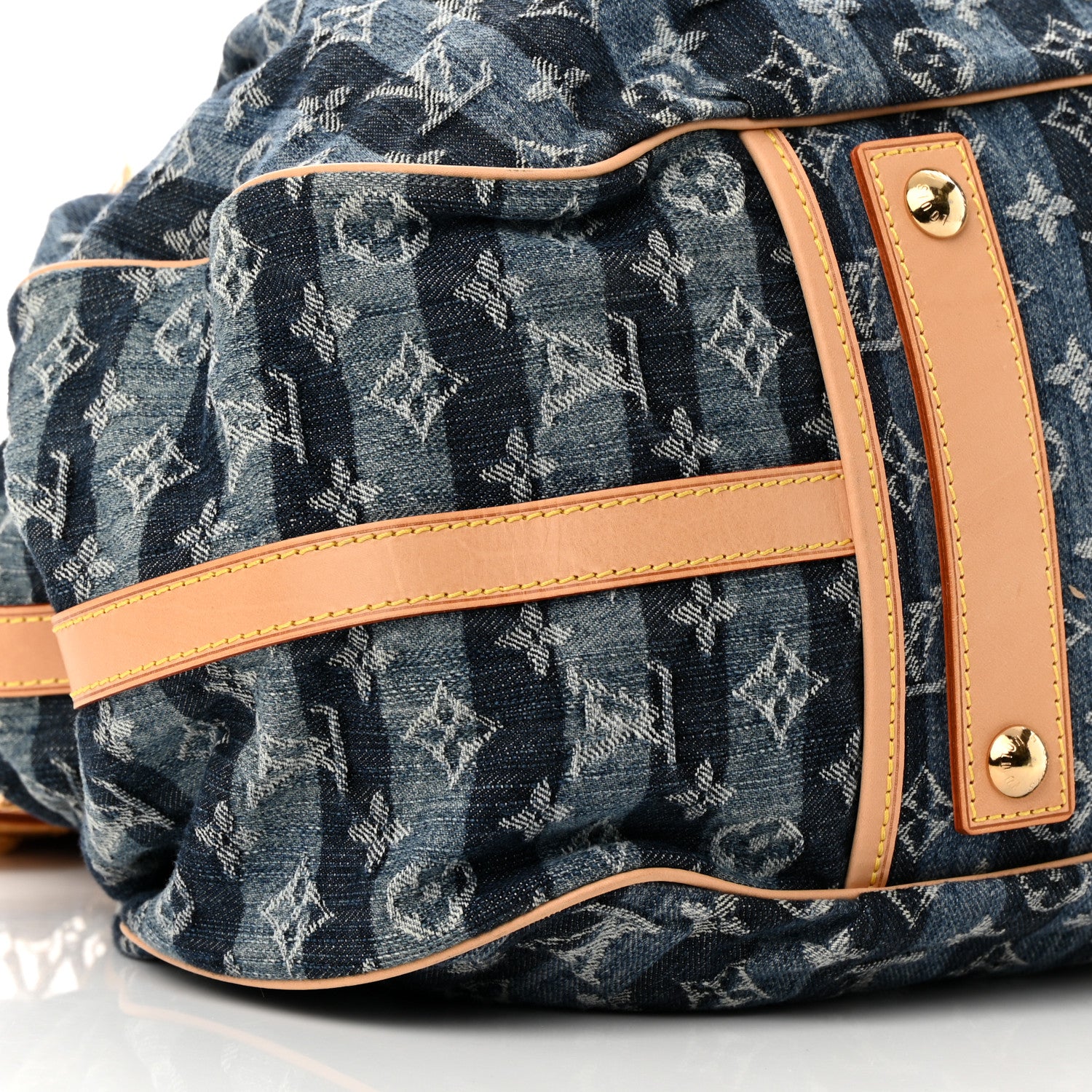 Louis Vuitton Denim Raye Cabas GM 11 of 15