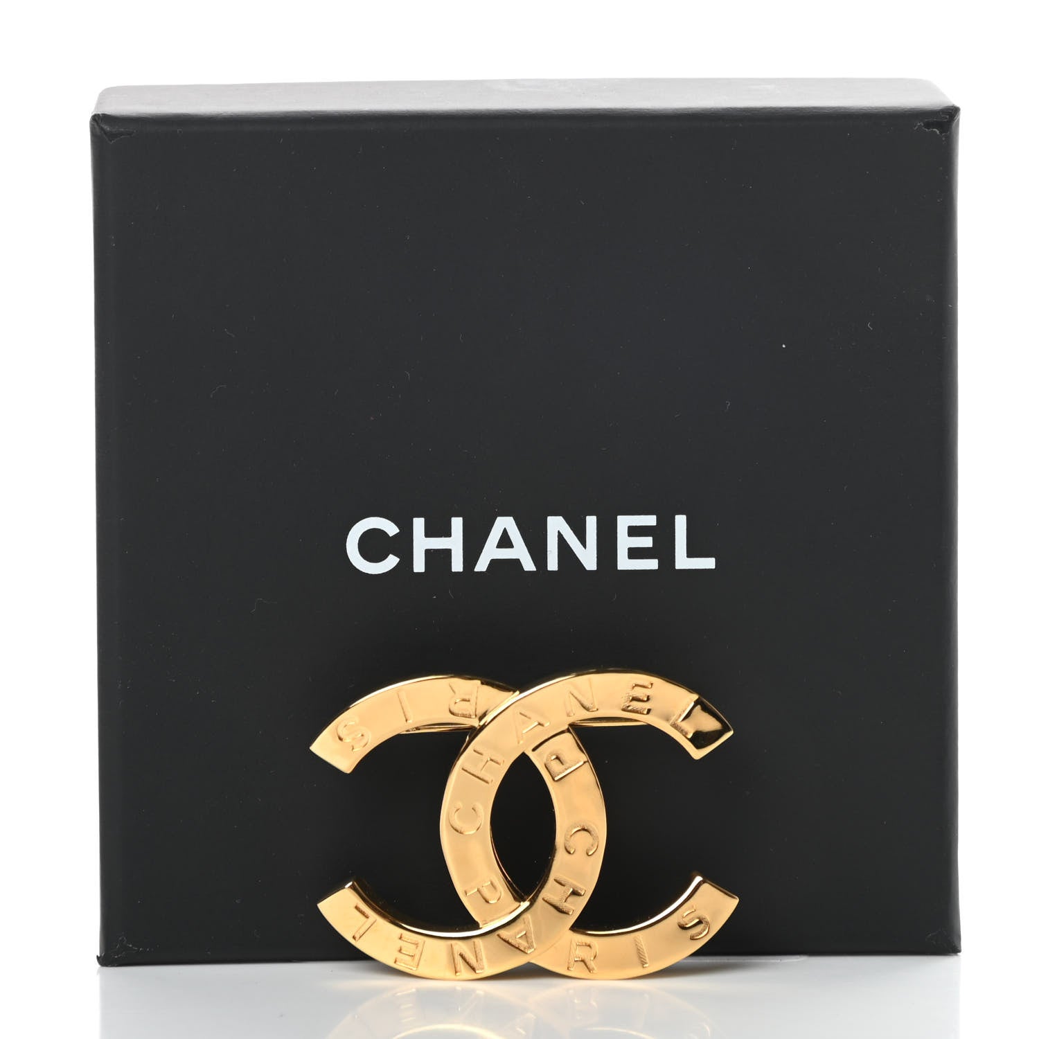 Chanel Metal Paris Button CC Large Brooch Gold 5 of 5