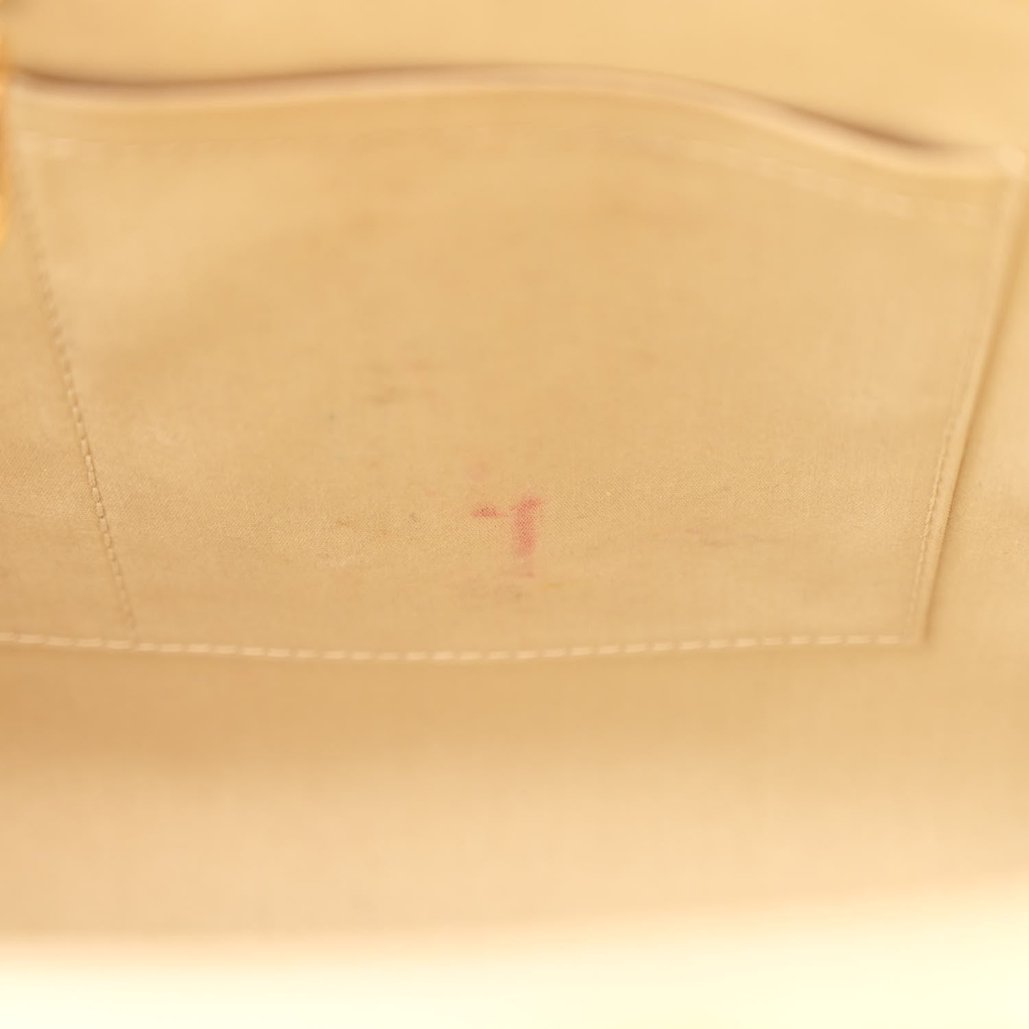 Louis Vuitton Vernis Catalina EW Blanc Corail 11 of 12