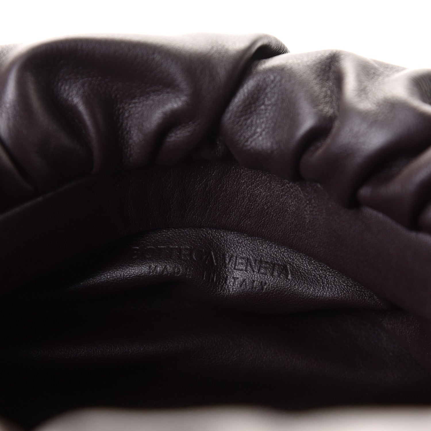Bottega Veneta Calfskin The Pouch Chain Ebano 4 of 7