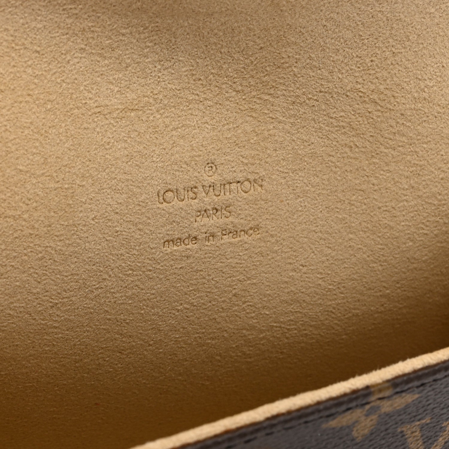 Louis Vuitton Monogram Pochette Florentine XS 6 of 10