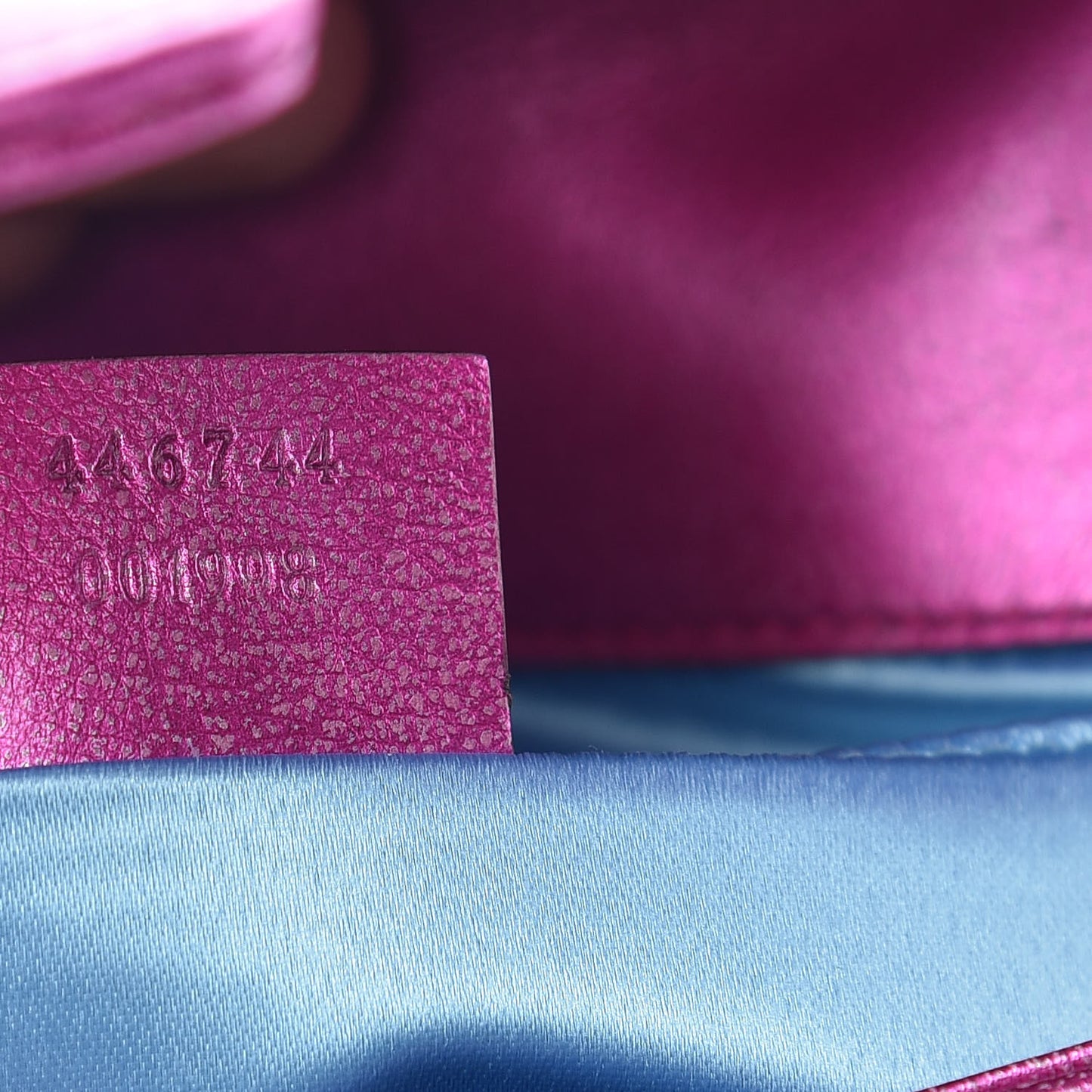 Metallic Calfskin Matelasse Mini GG Marmont Shoulder Bag Fuchsia
