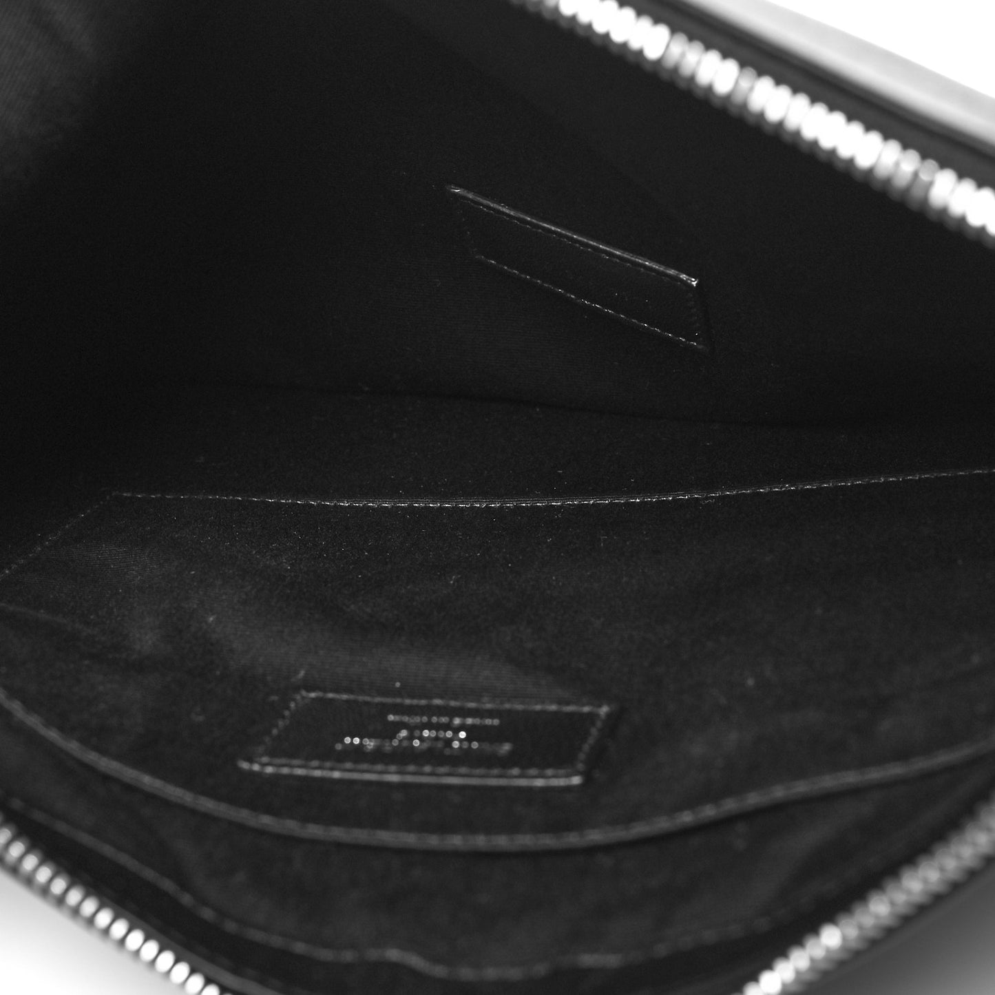 Vitello Rive Gauche Zipped Pouch Black