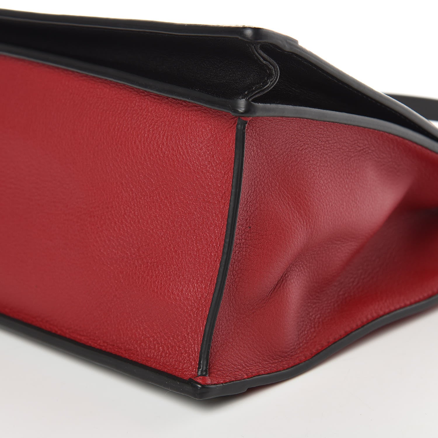 Louis Vuitton Taurillon Cour Marly MM Rouge 9 of 10