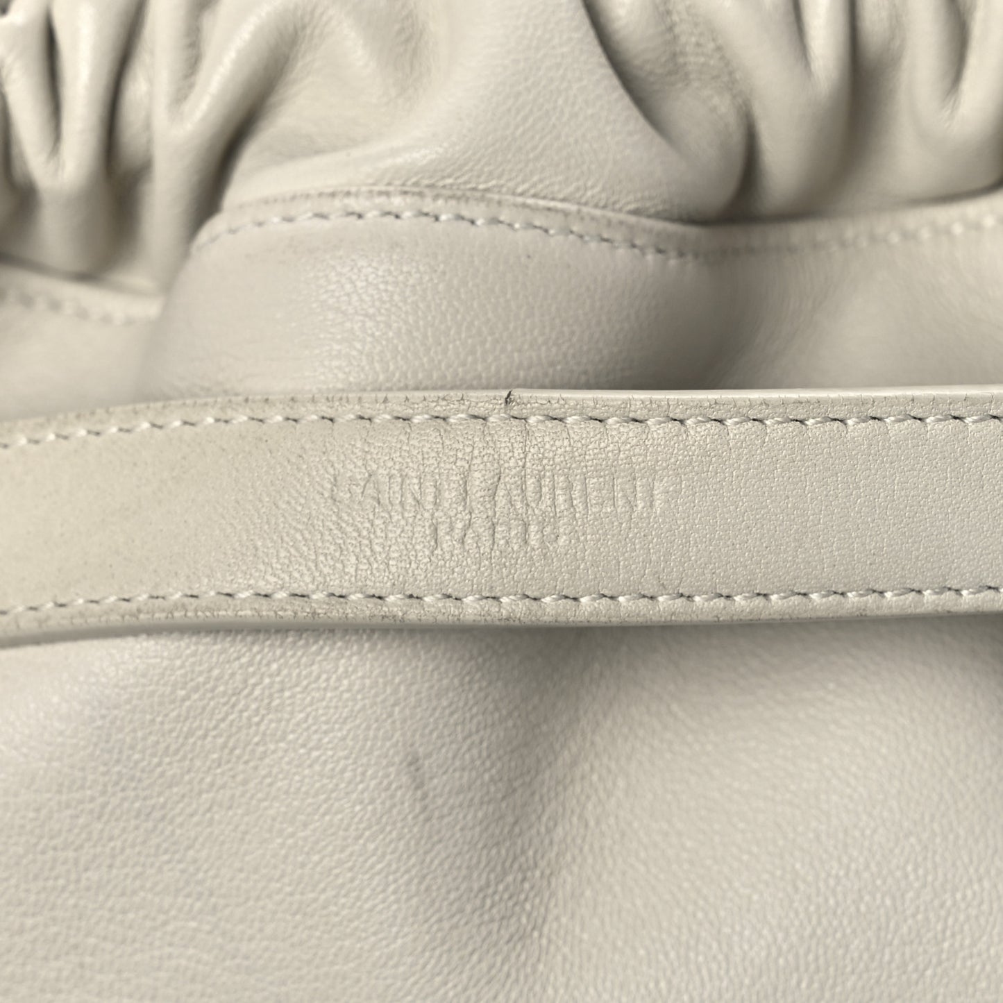 Lambskin Teddy Drawstring Bag Crema Soft